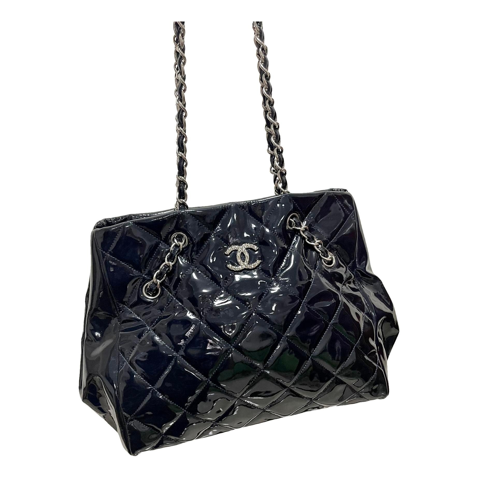 Mademoiselle patent leather handbag