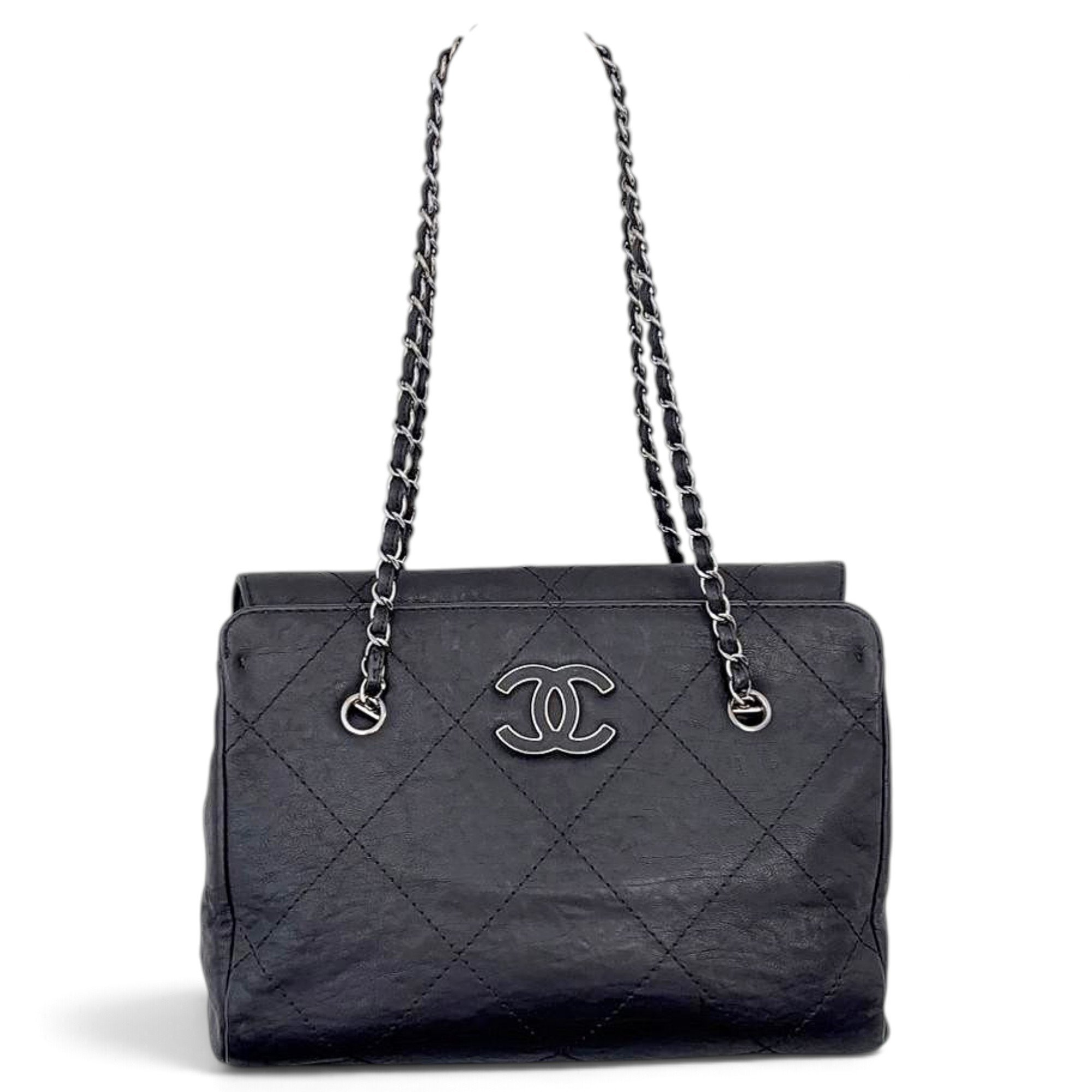 Chanel Leather tote