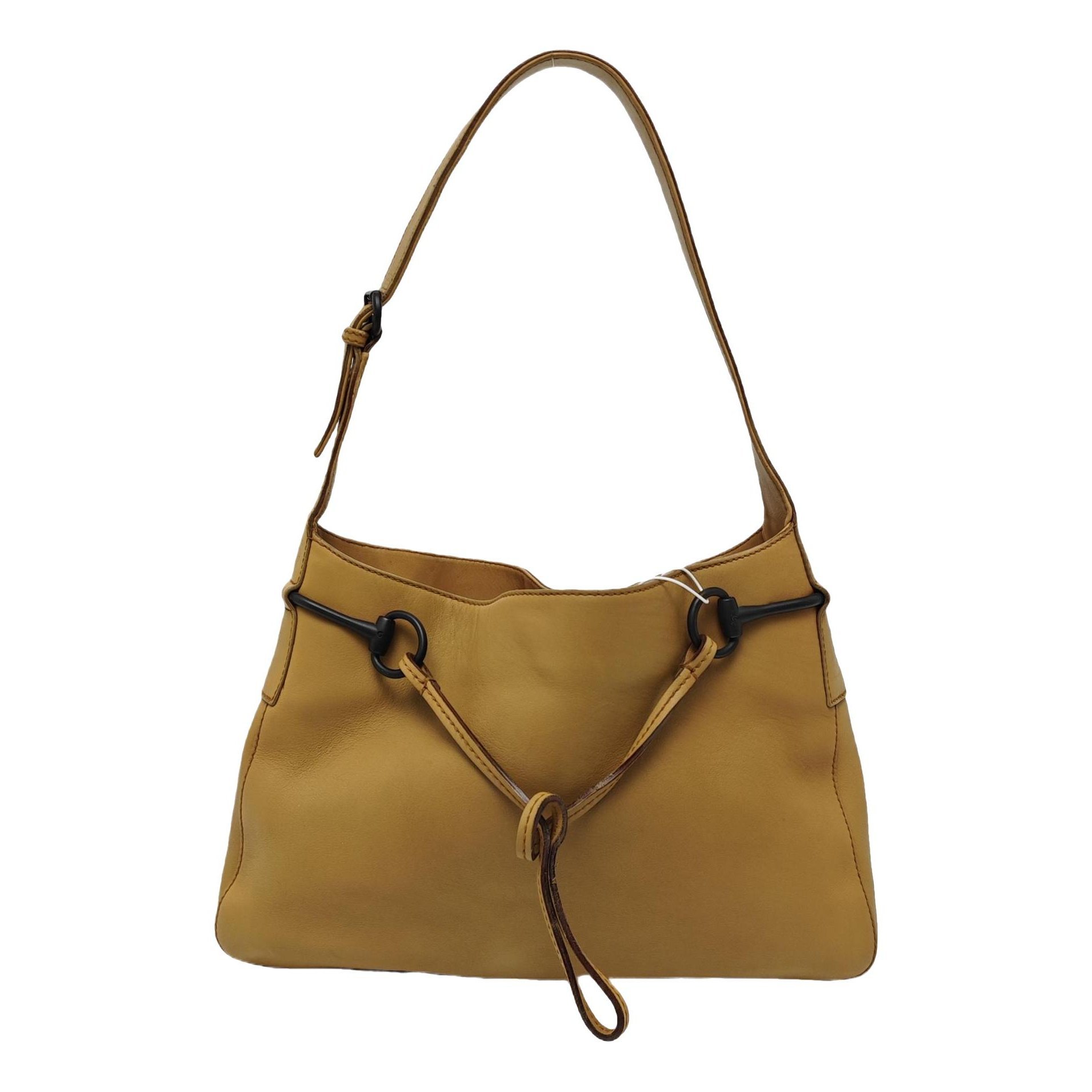 Charmy leather handbag