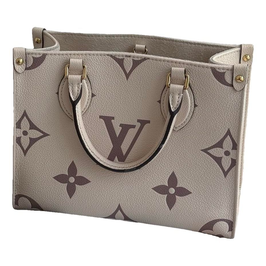 Onthego leather tote