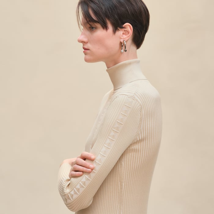 Blanc Naturel Long-sleeve Short Dress