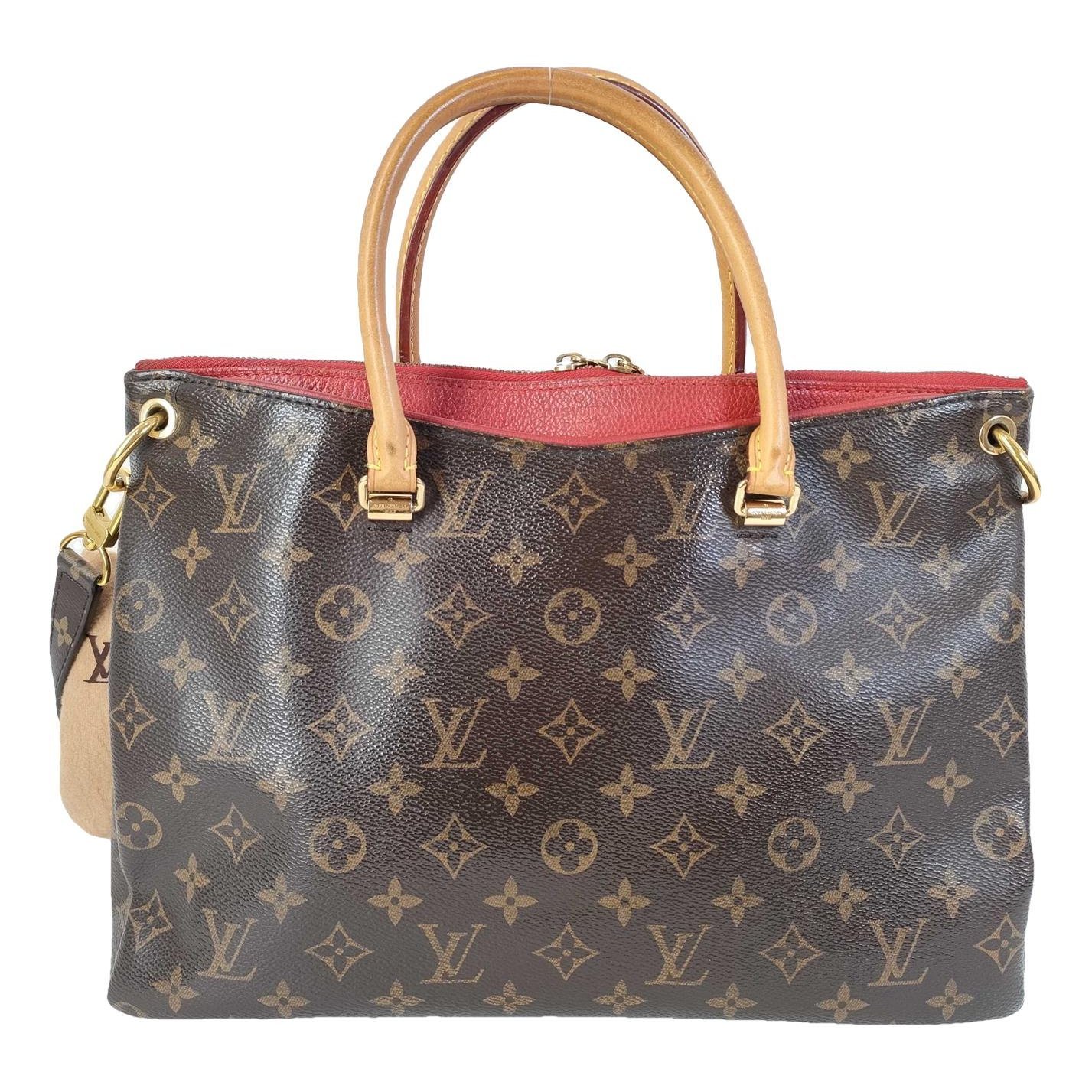 Pallas leather handbag