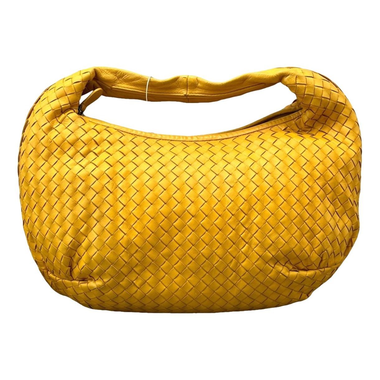 Veneta leather handbag