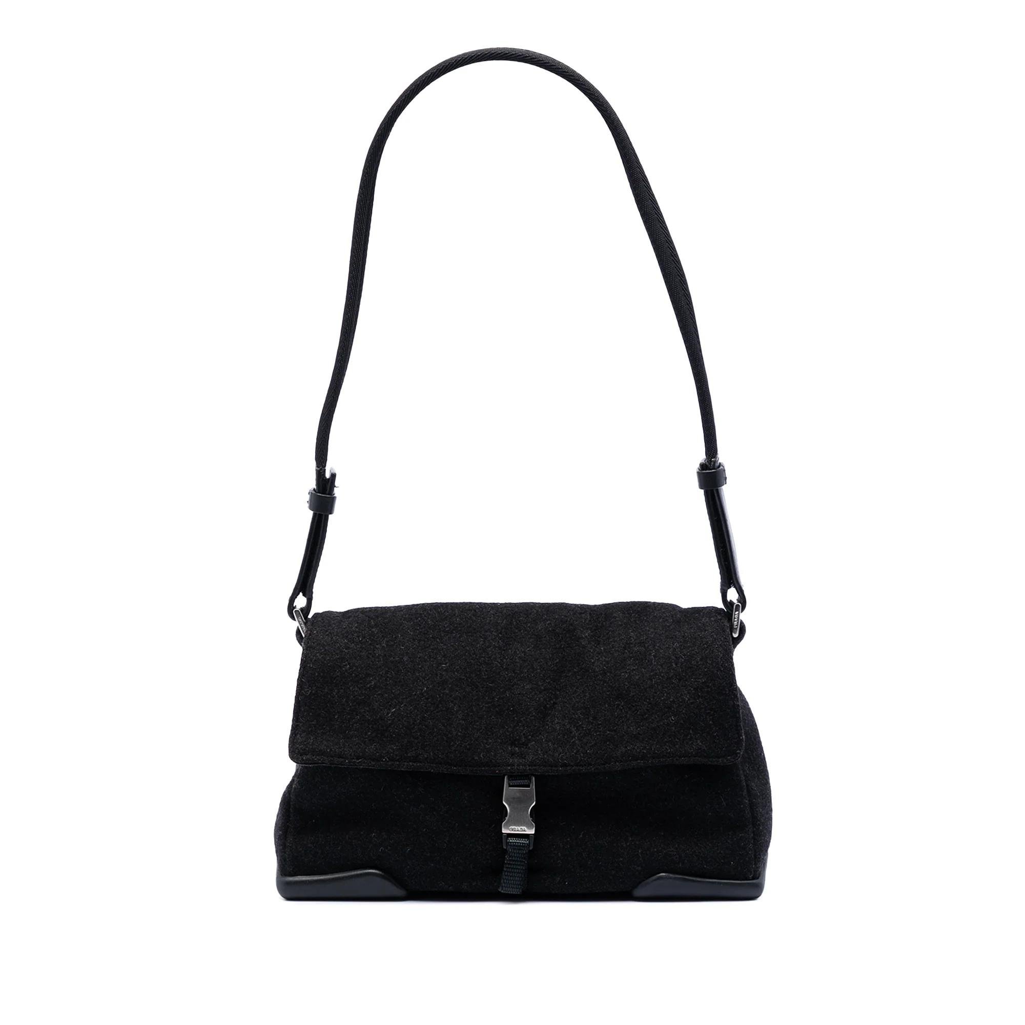 Buckle wool handbag