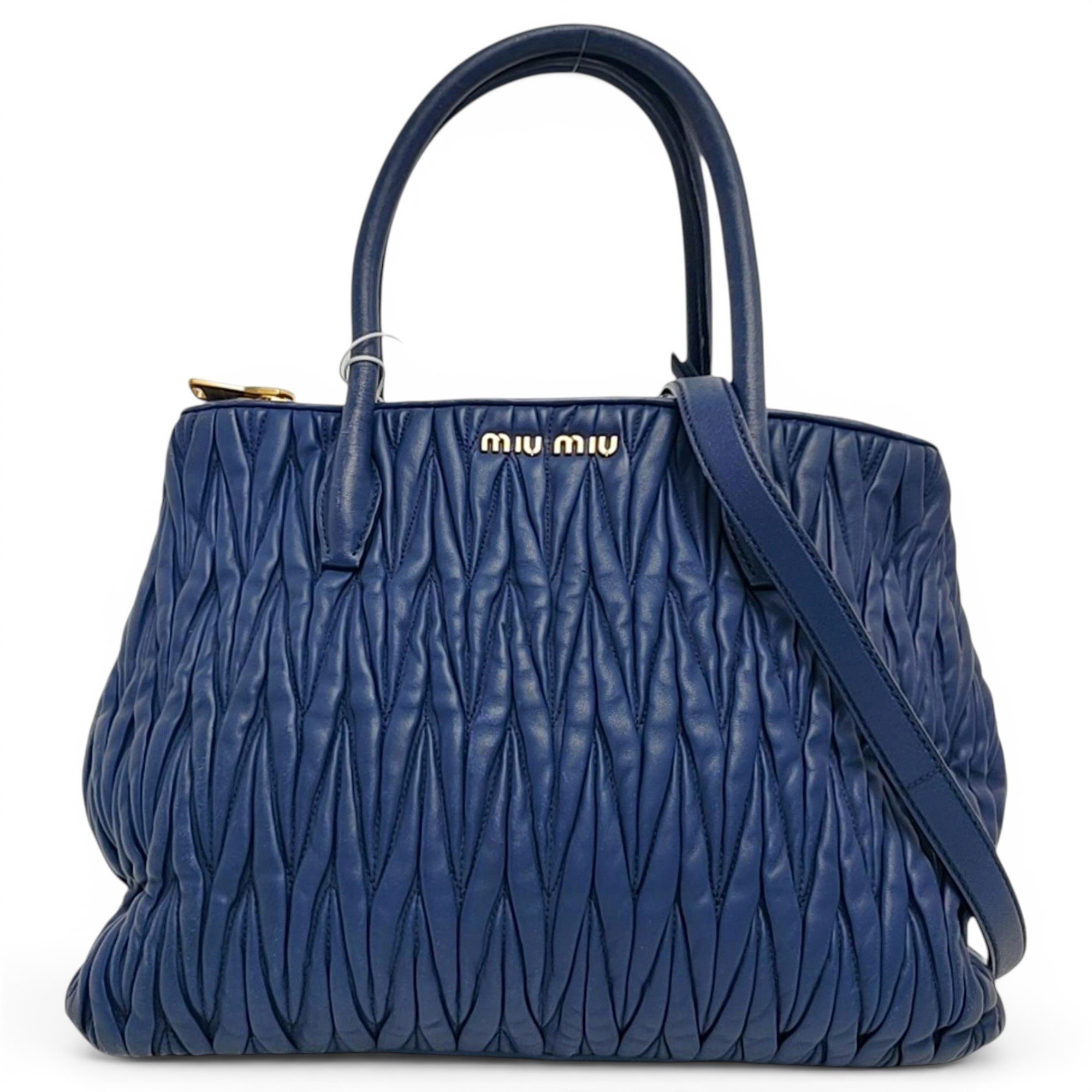 Matelassé leather handbag