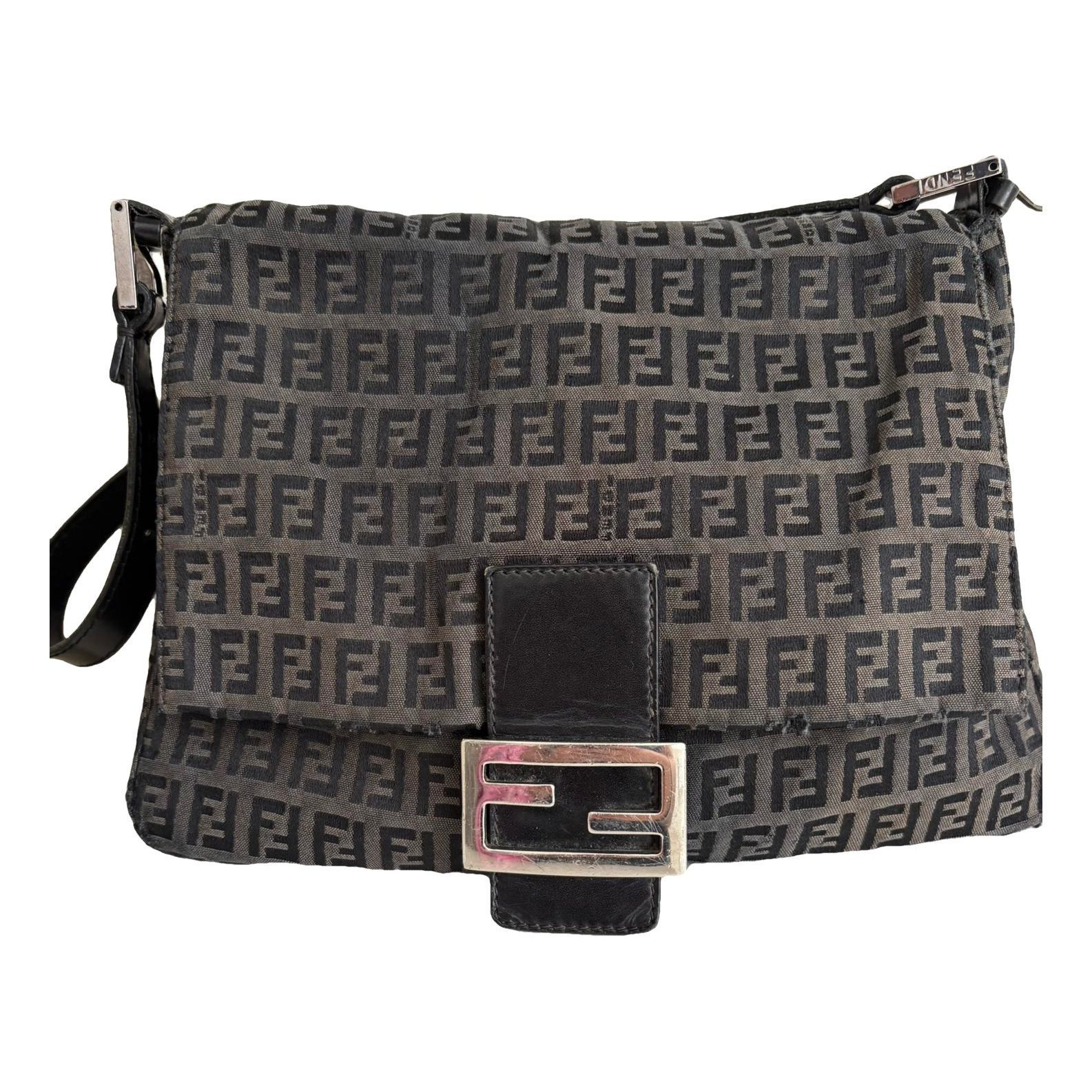 Mamma Baguette cloth handbag