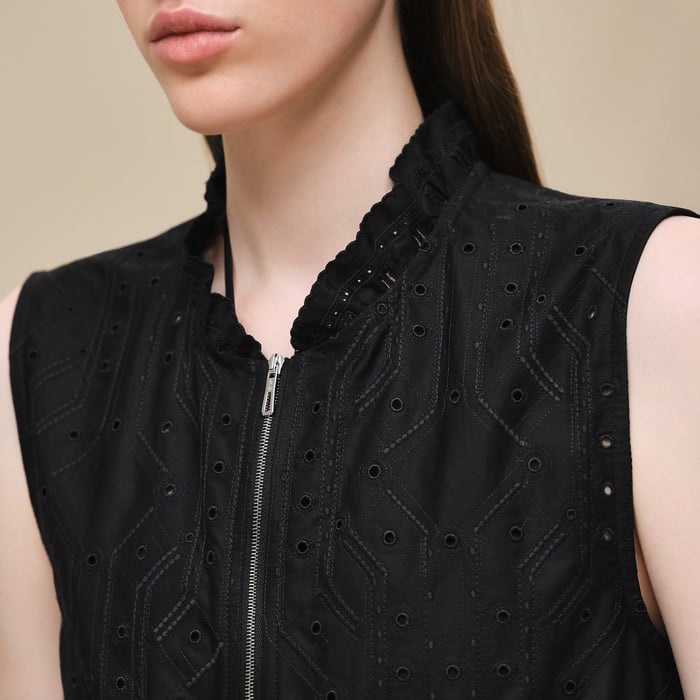 Noir Sleeveless Embroidered Blouse