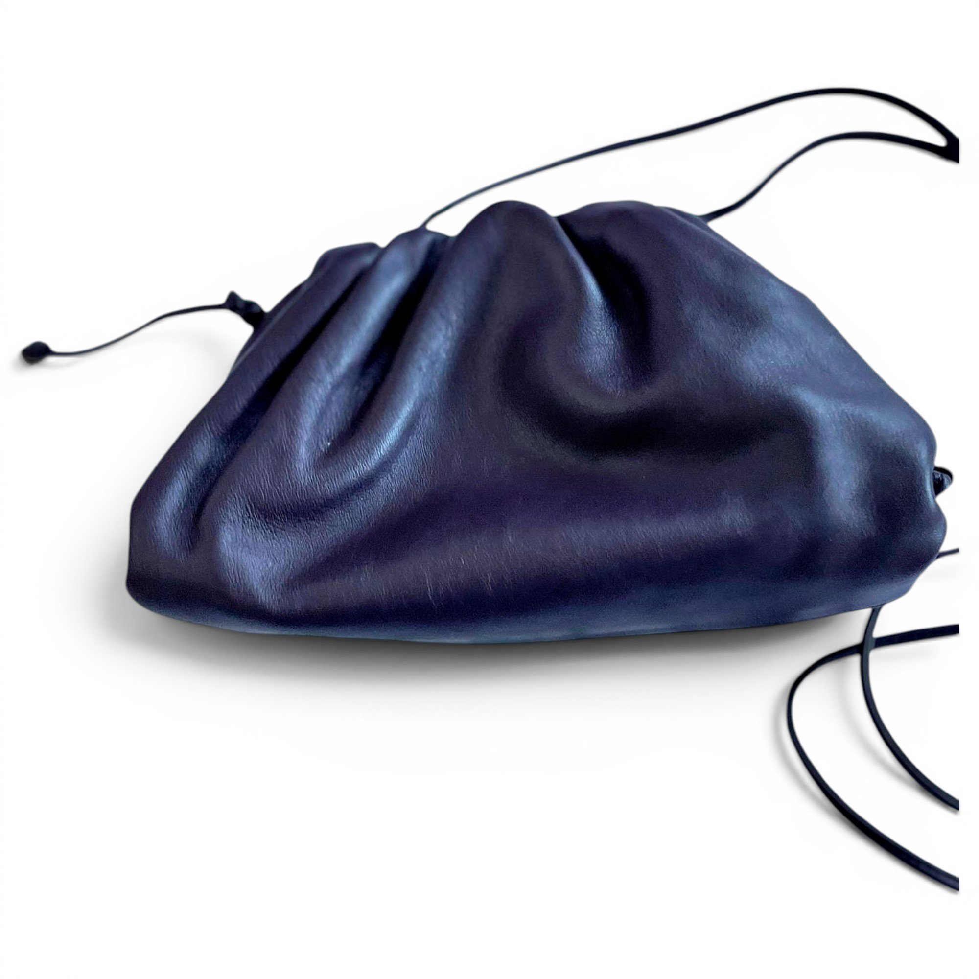Pouch leather handbag