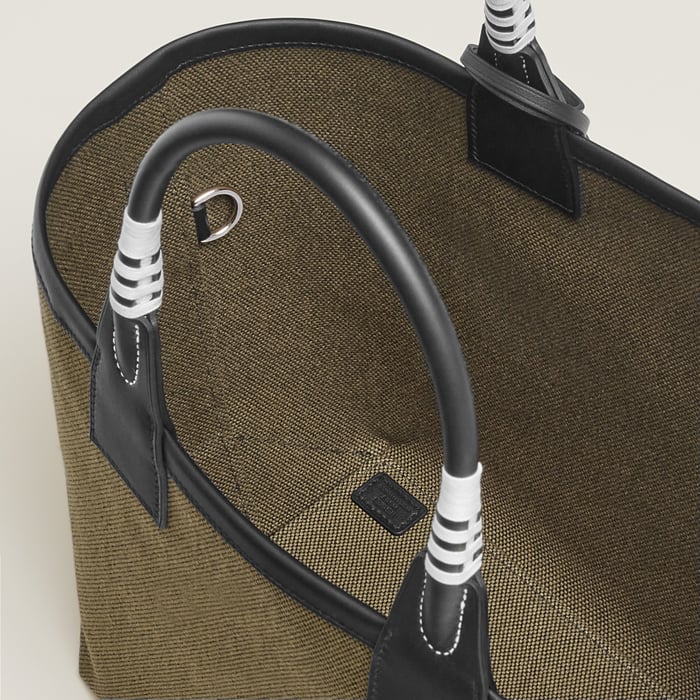 Steeple 25 Bag