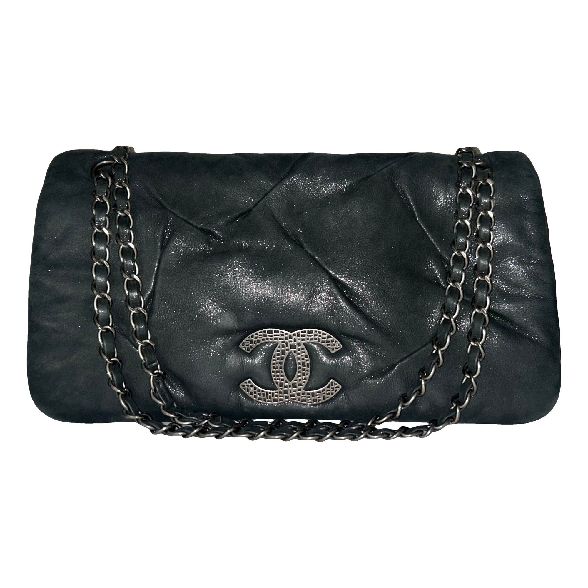 Timeless/Classique leather handbag
