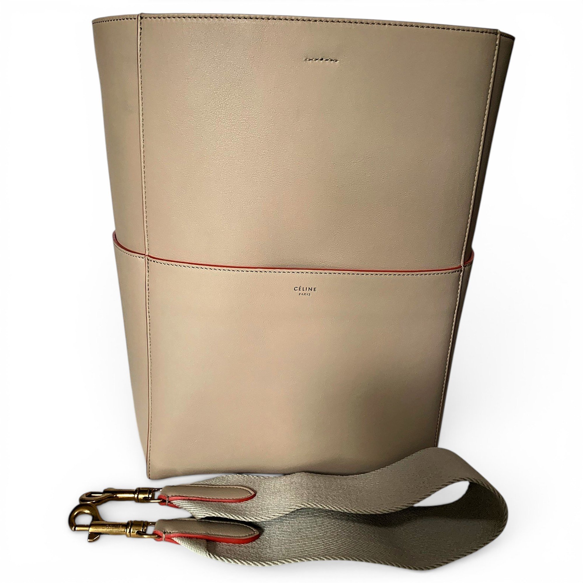 Seau Sangle leather handbag