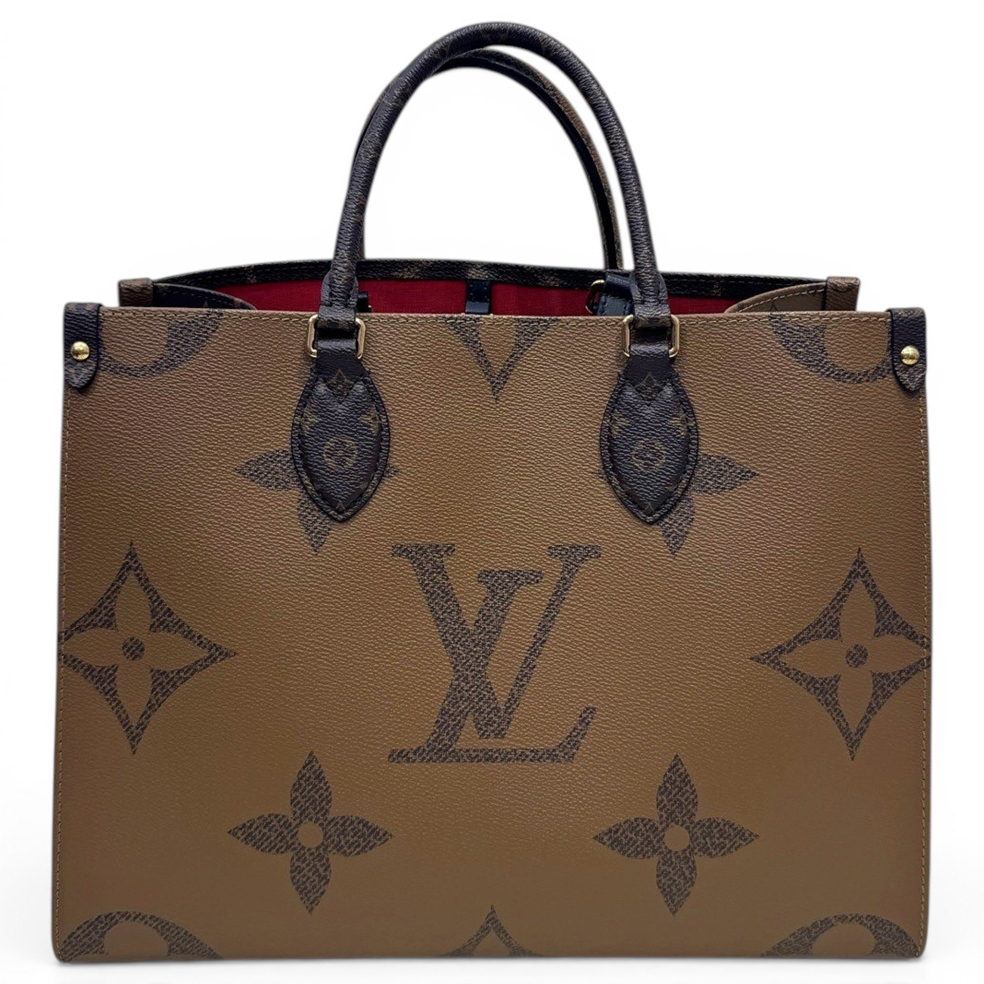 Onthego leather handbag