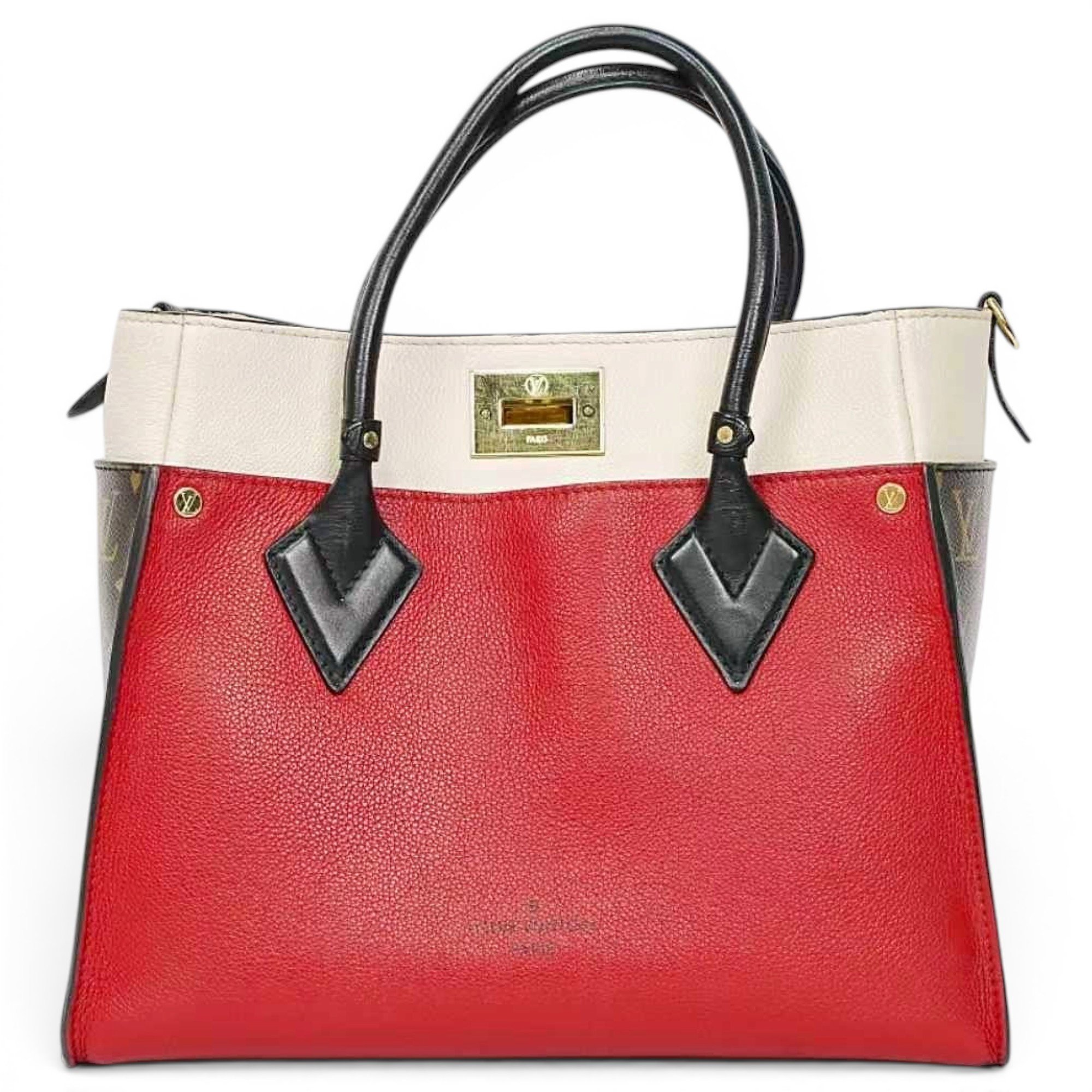 On My Side leather handbag