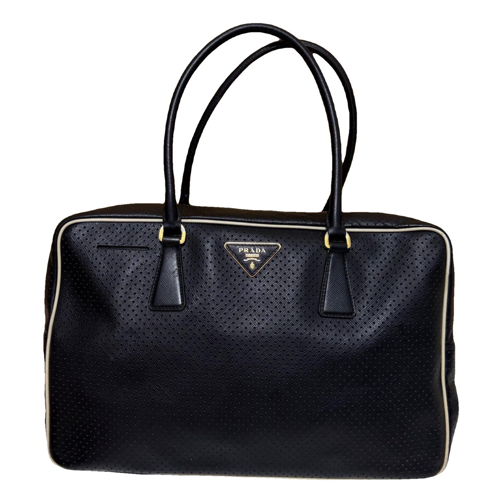 Leather handbag