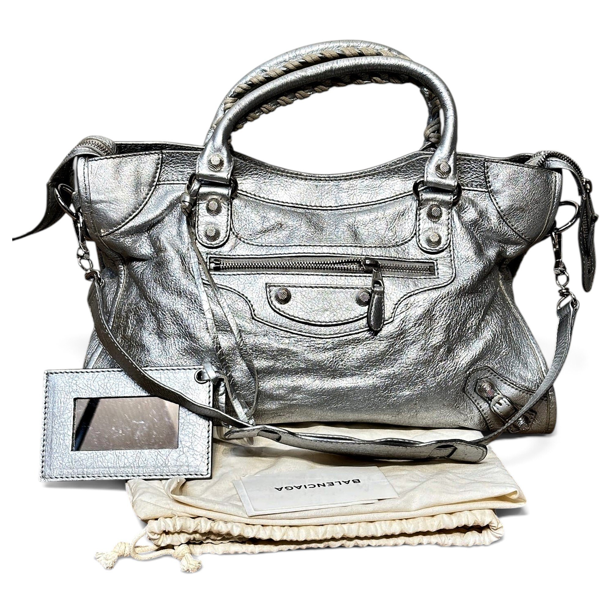 City leather handbag