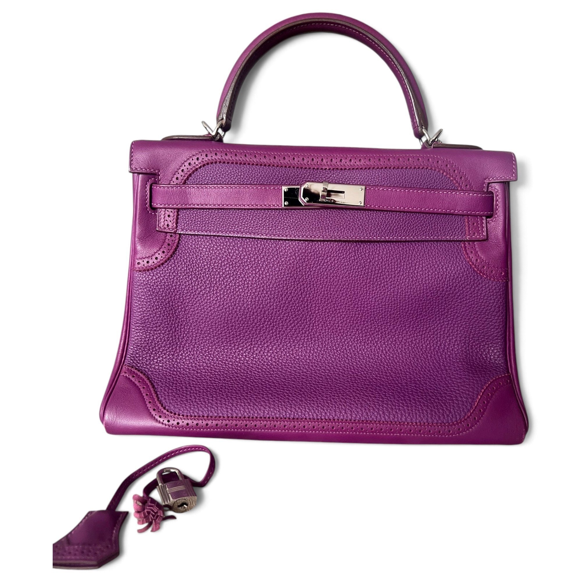 Kelly 32 leather handbag