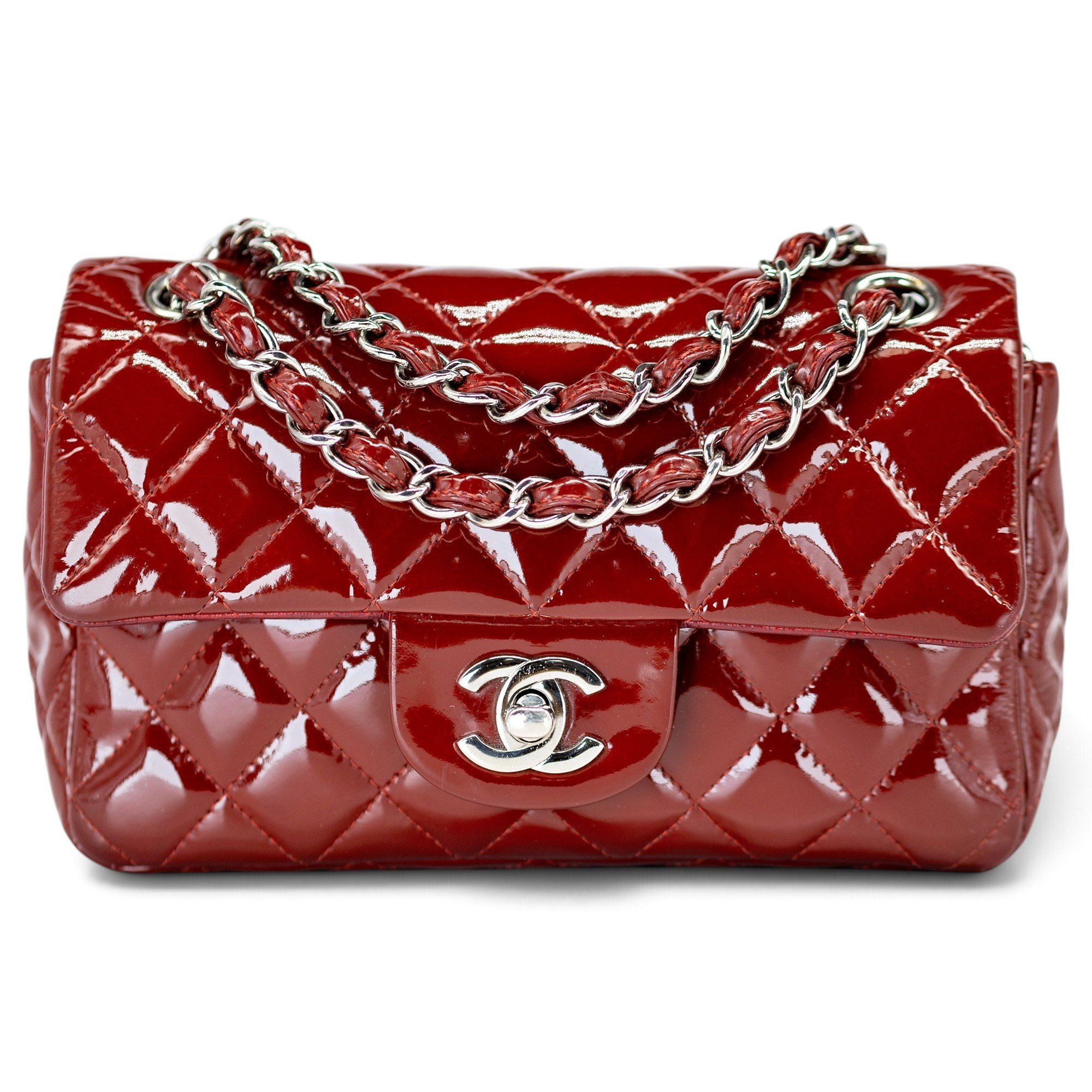Timeless/Classique patent leather handbag