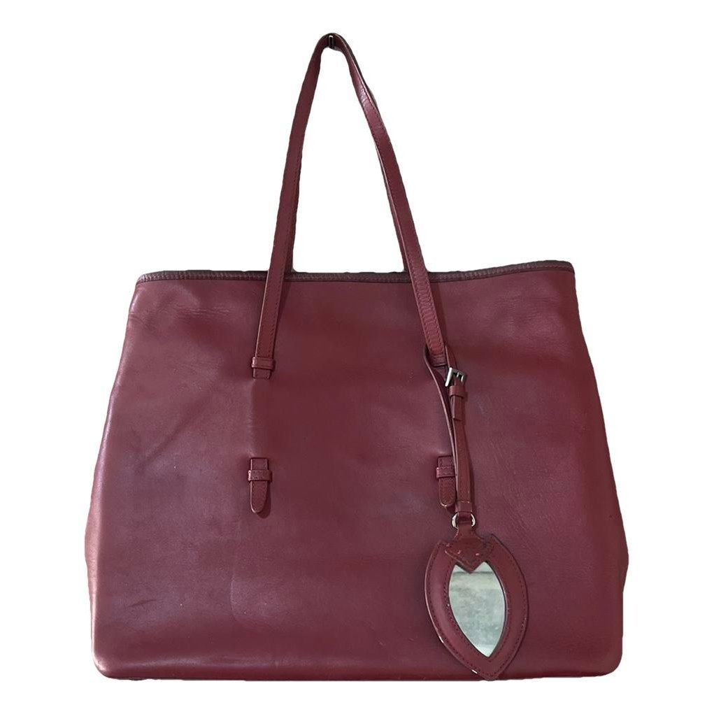 Leather tote