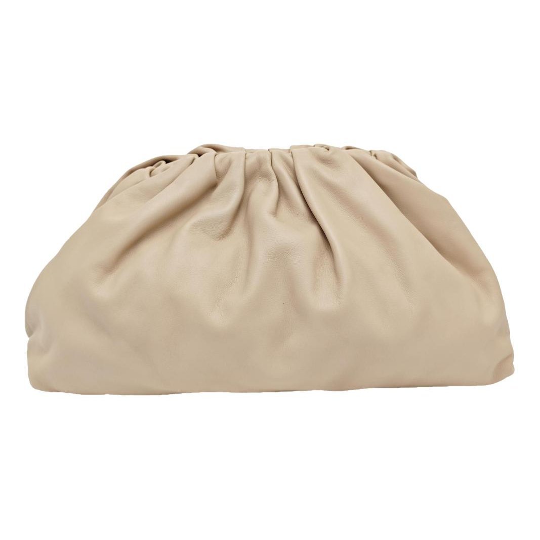 Pouch leather handbag