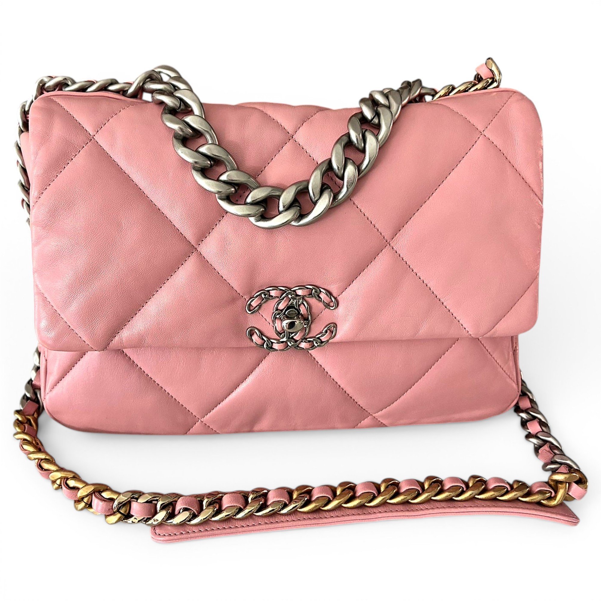 Chanel 19 leather handbag