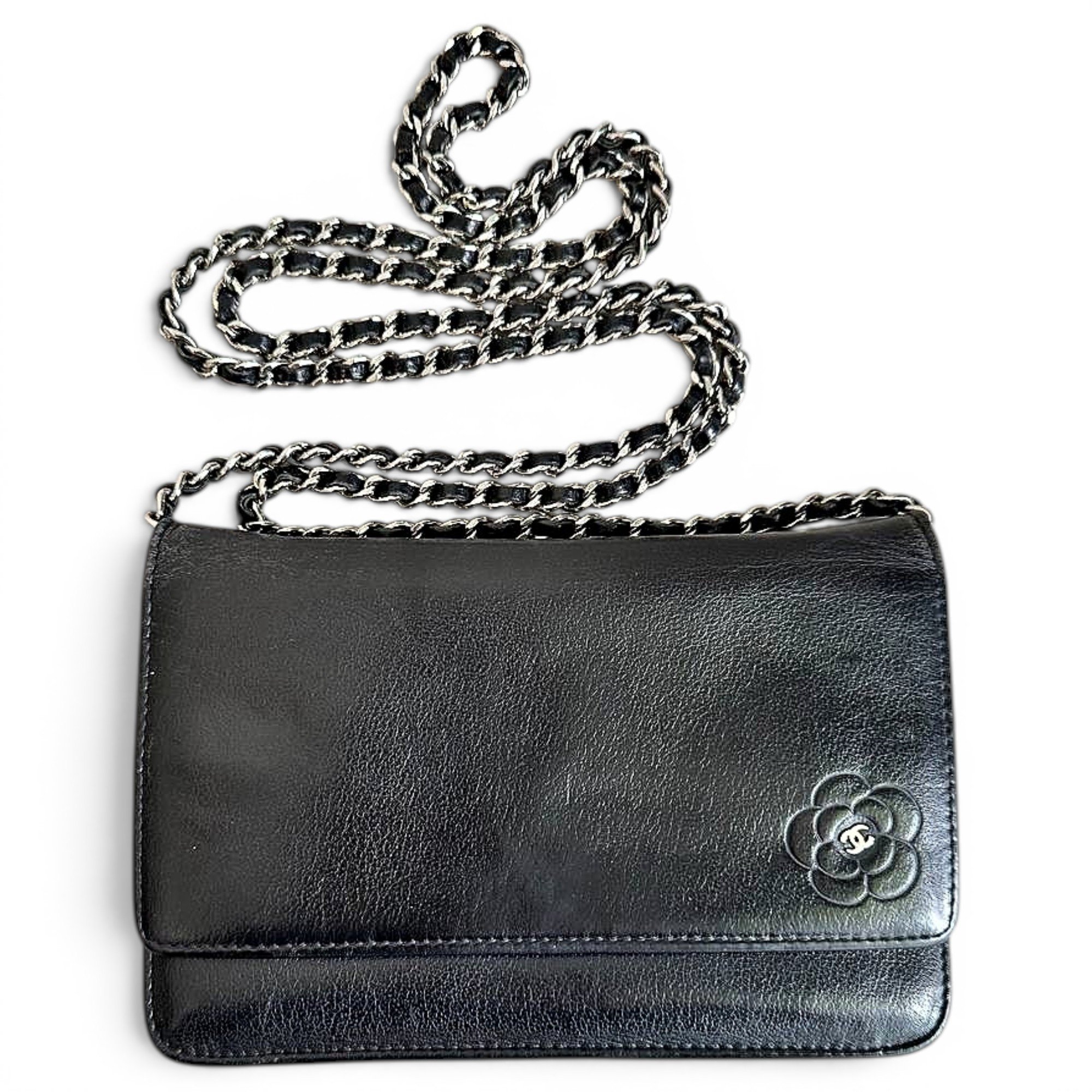 Wallet On Chain Timeless/Classique leather crossbody bag