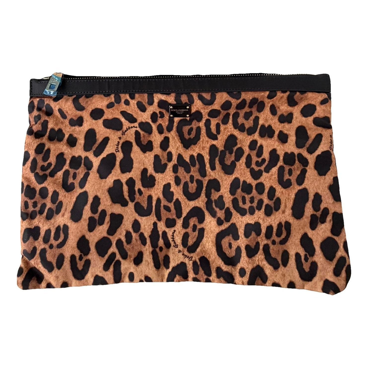 Cloth clutch bag