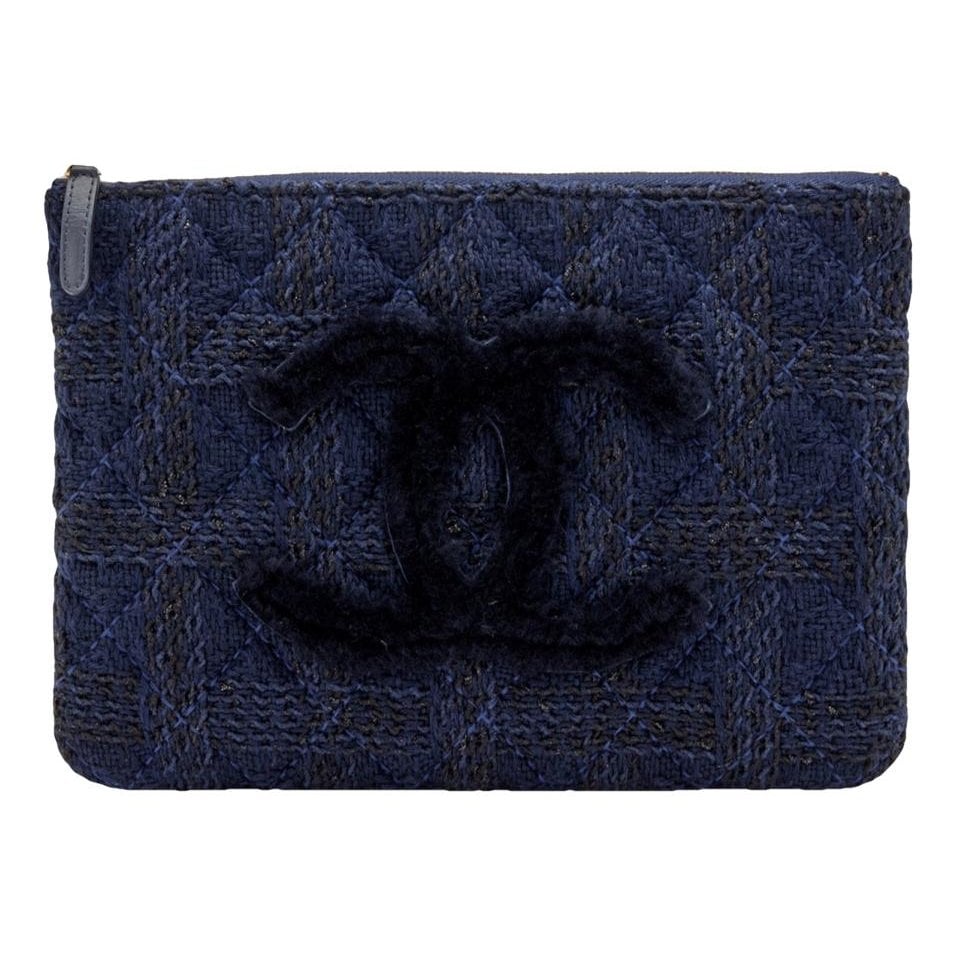 Tweed clutch bag