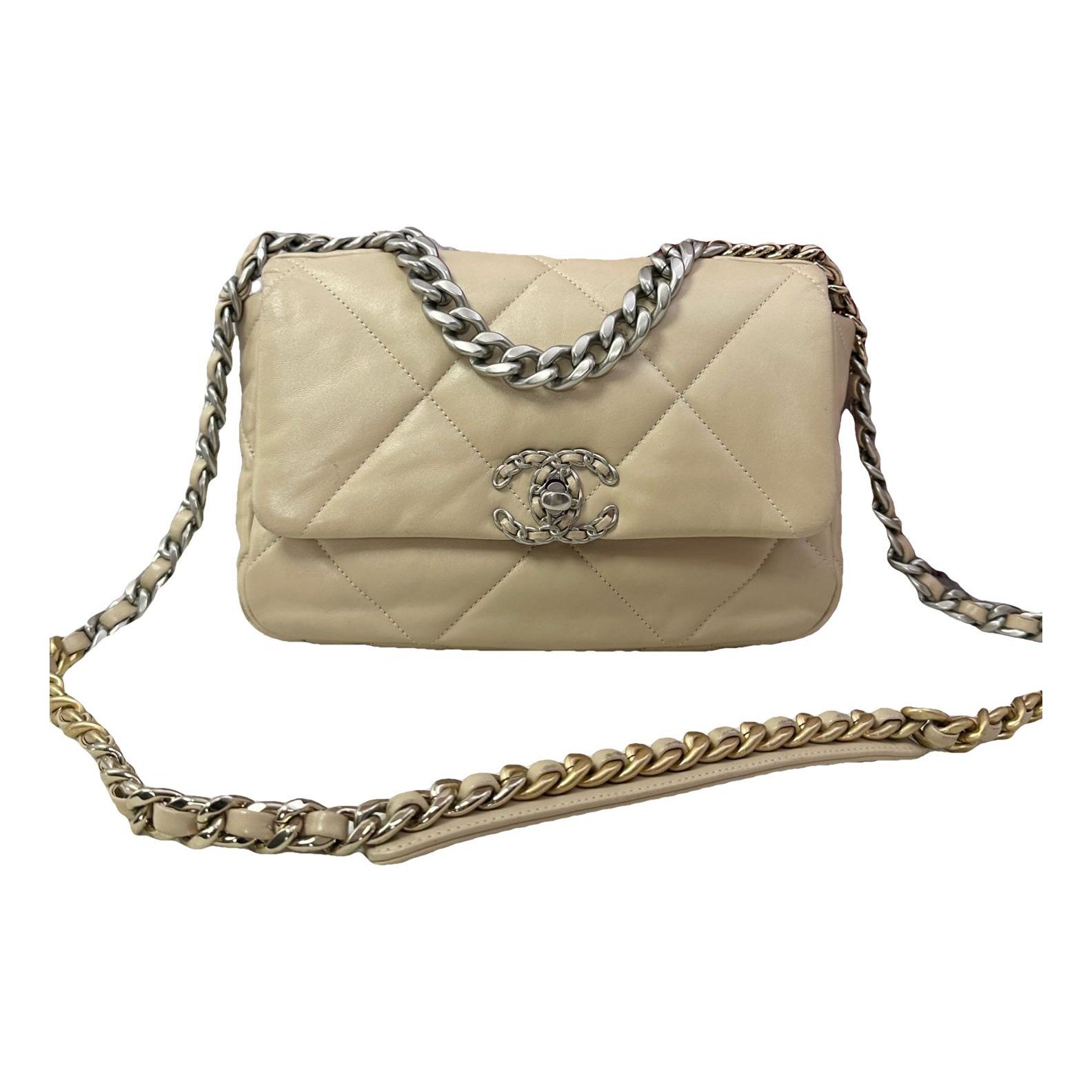 Chanel 19 leather handbag
