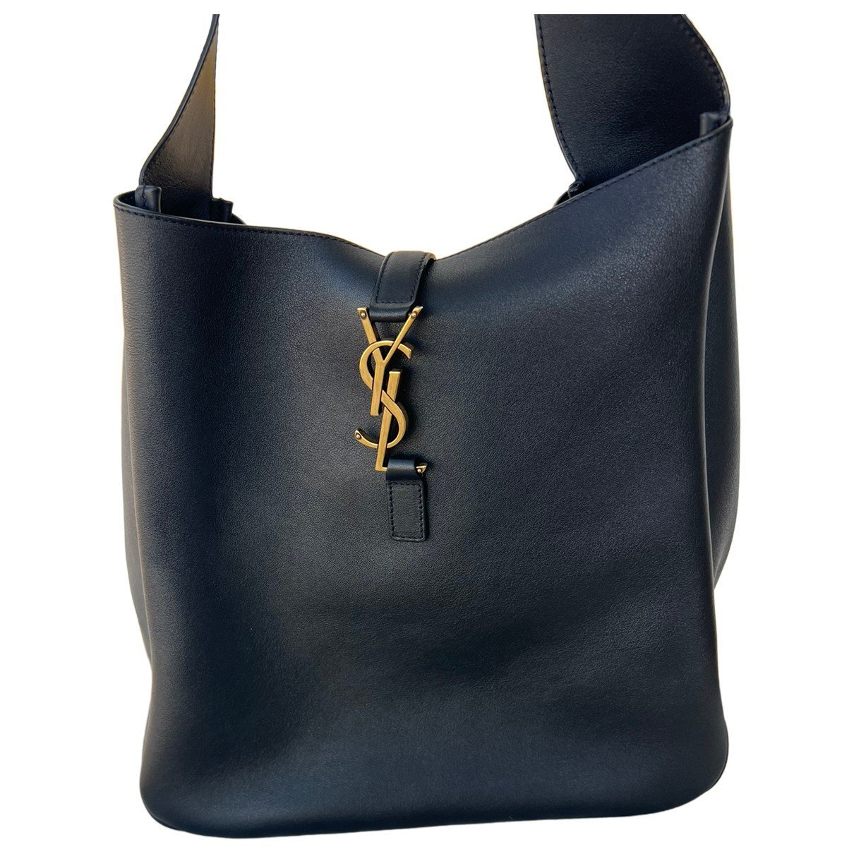 Le 5 à 7 leather handbag