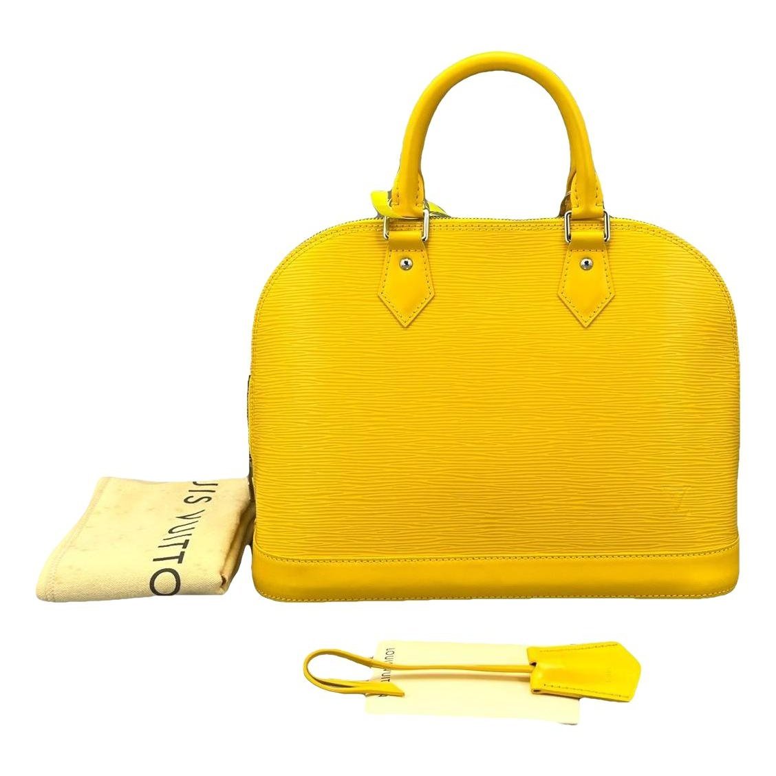 Alma BB leather handbag