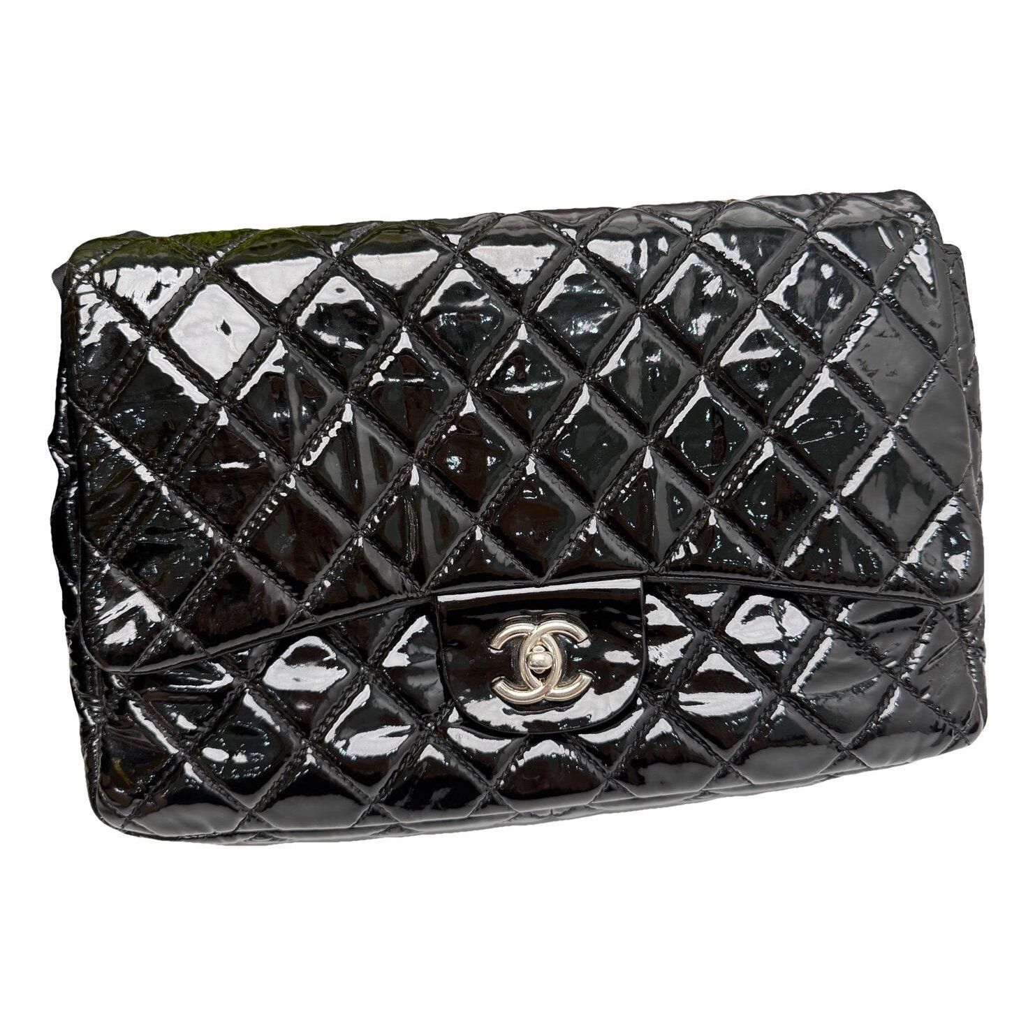 Timeless/Classique leather crossbody bag