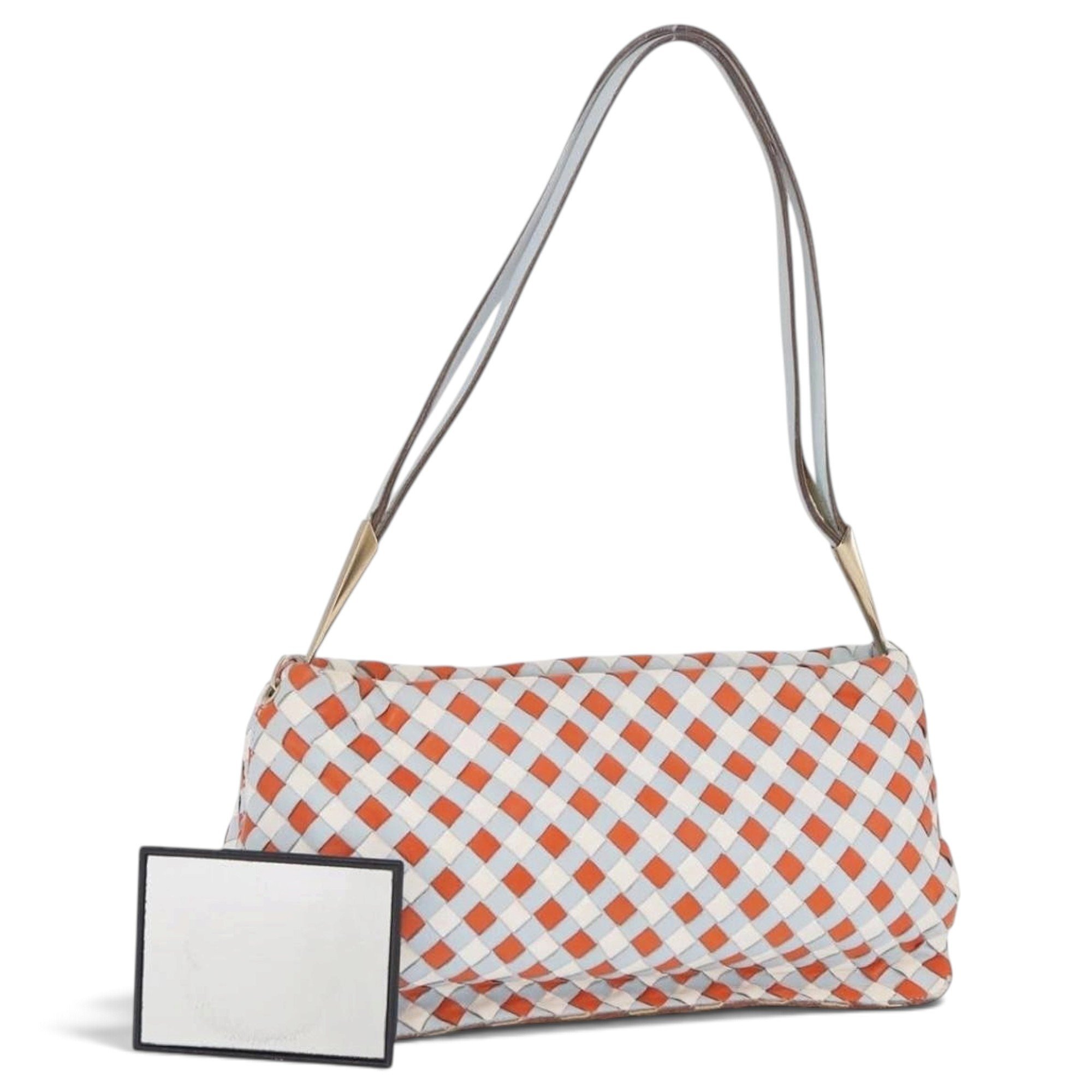 Veneta leather handbag