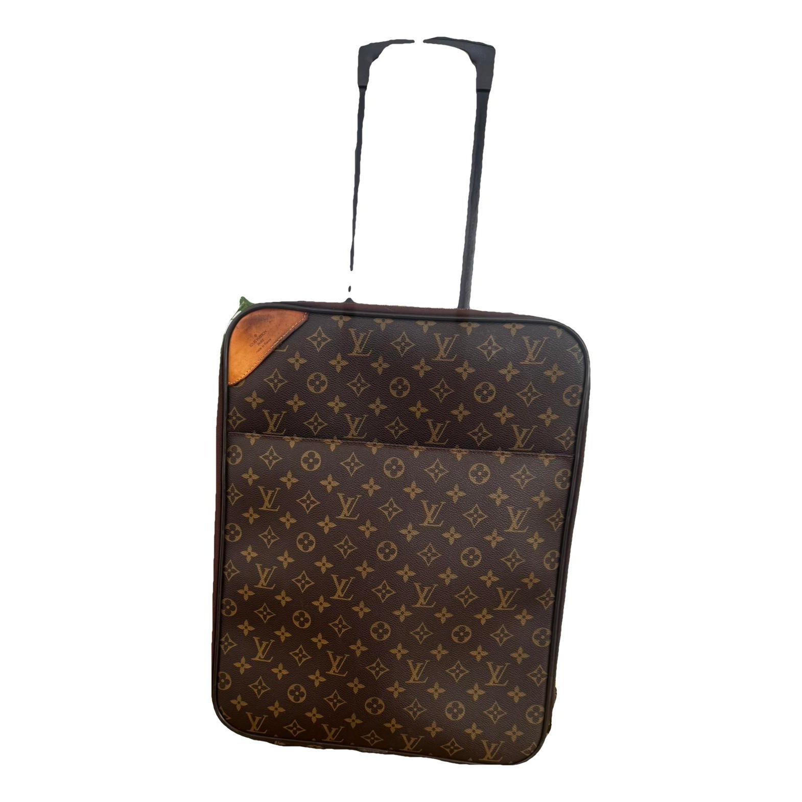Pegase leather travel bag