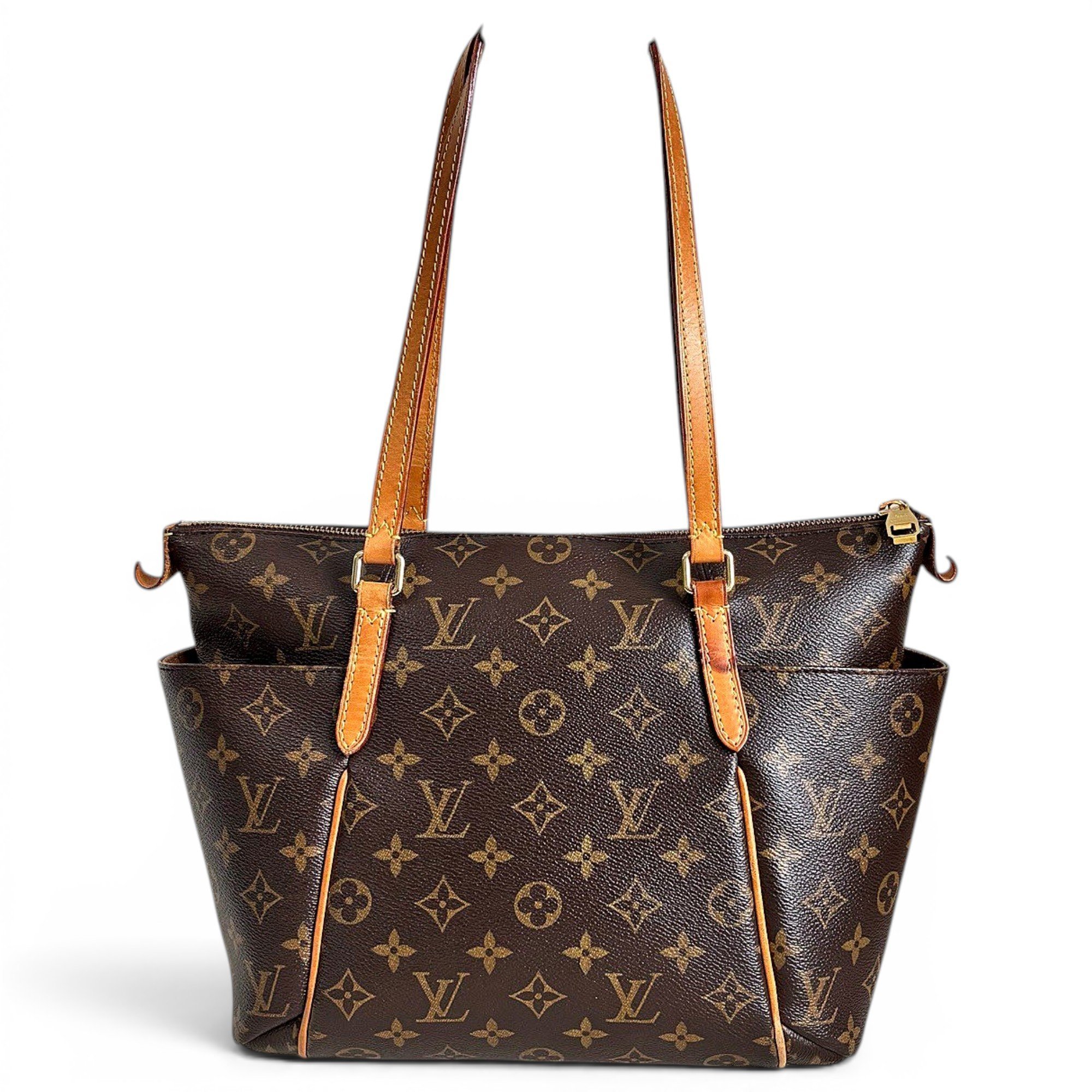 Totally leather handbag