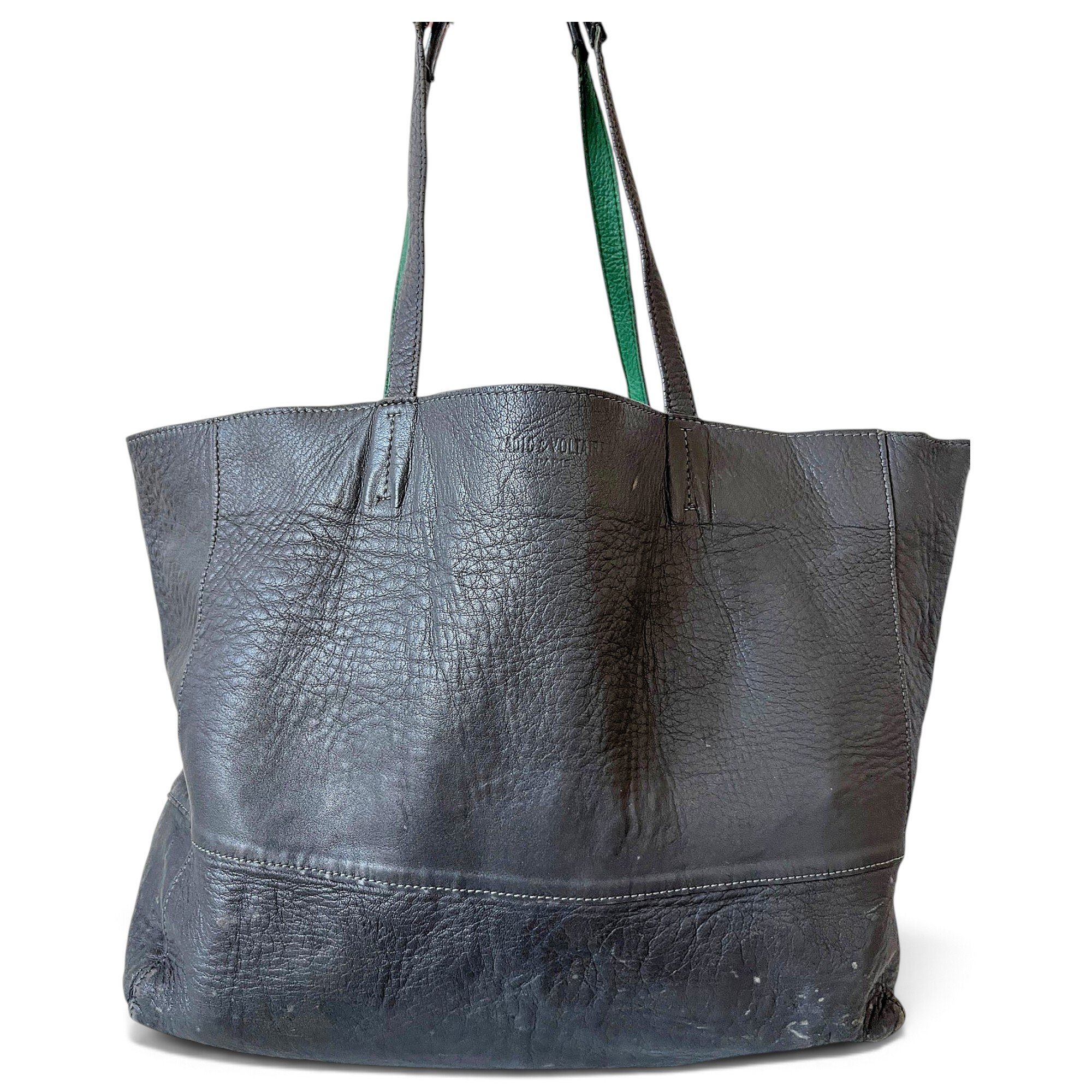 Leather tote
