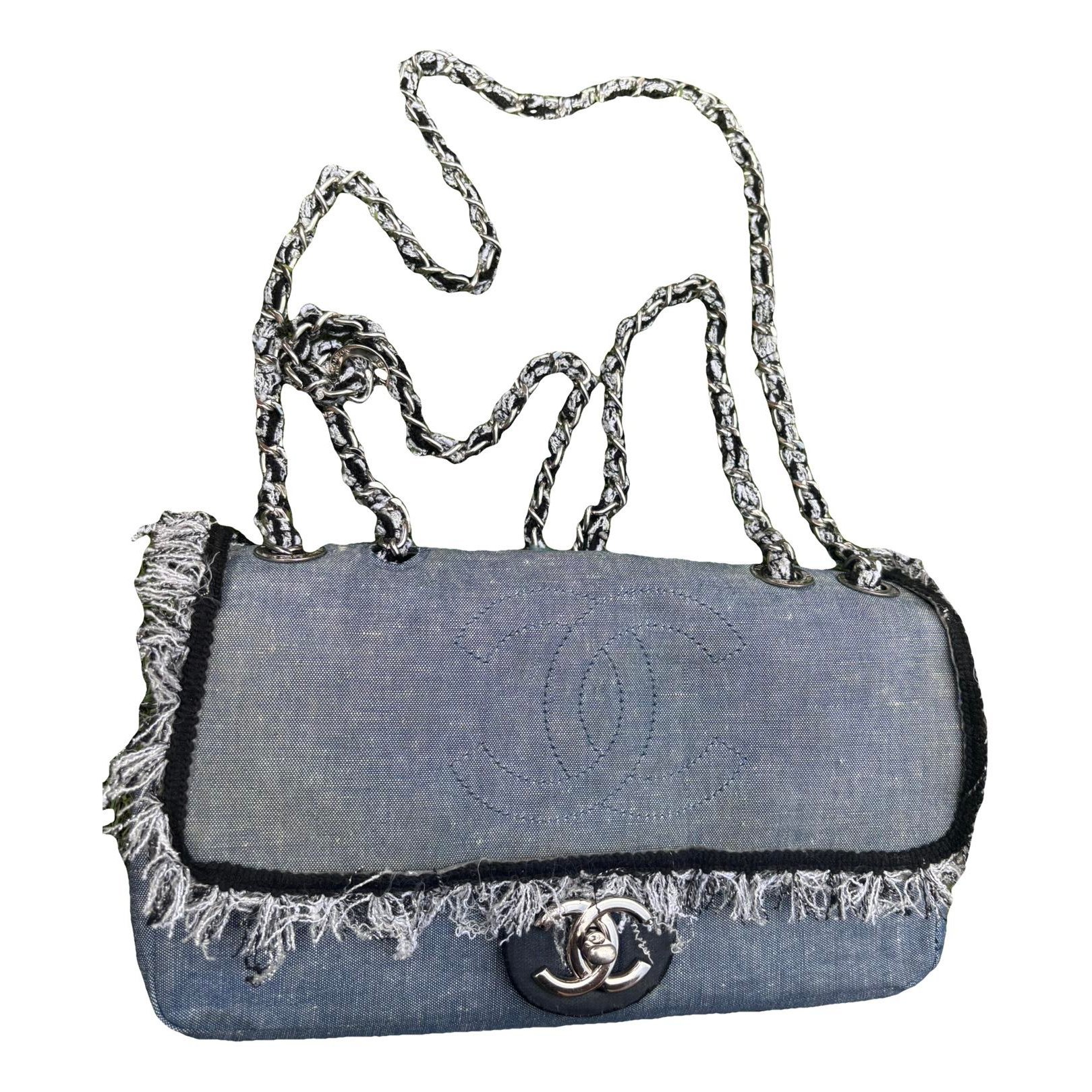 Timeless/Classique crossbody bag