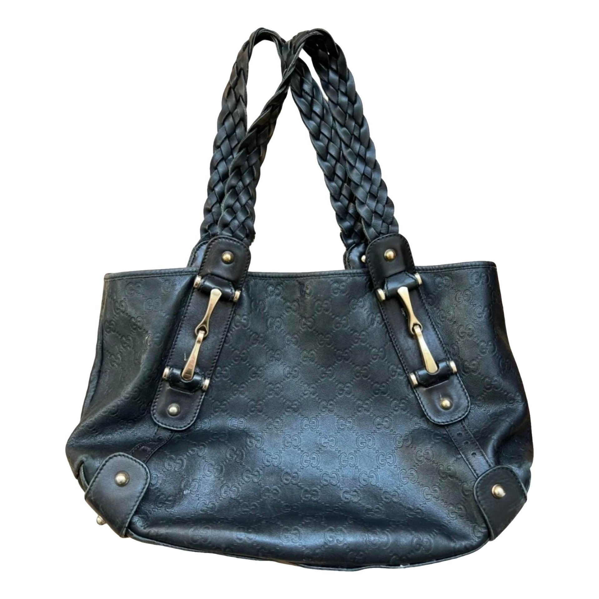 Charmy leather handbag