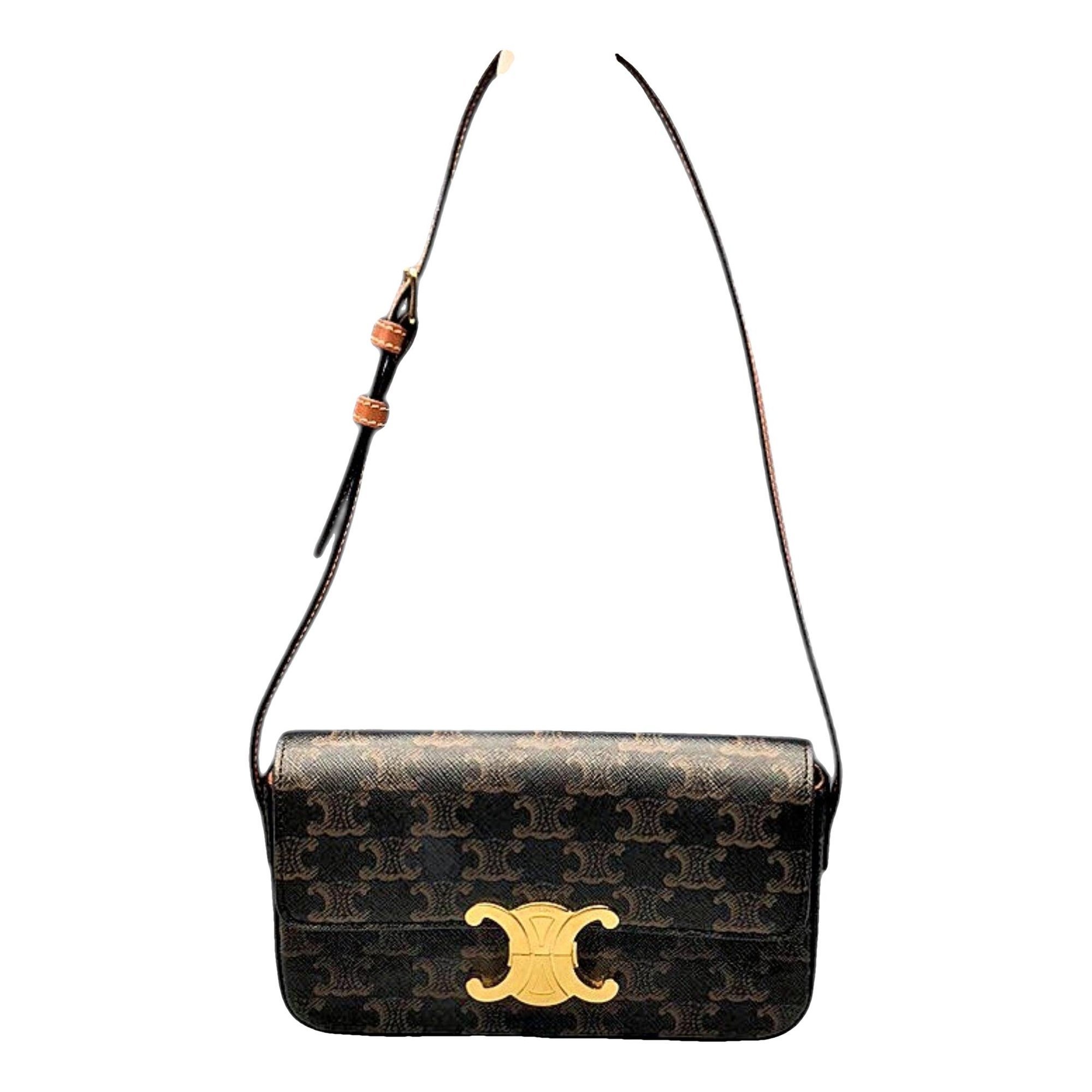 Triomphe Long leather handbag
