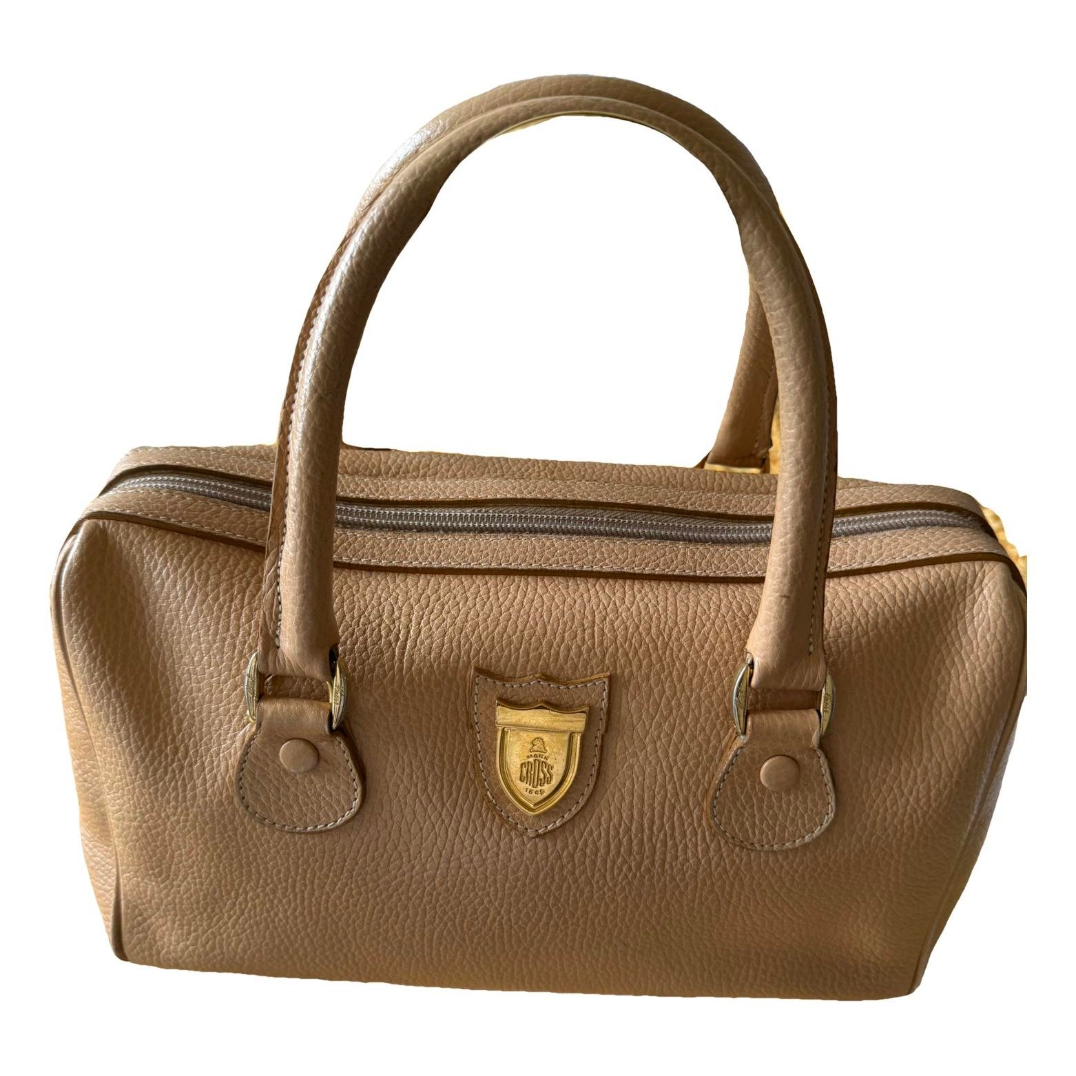 Laura leather clutch bag