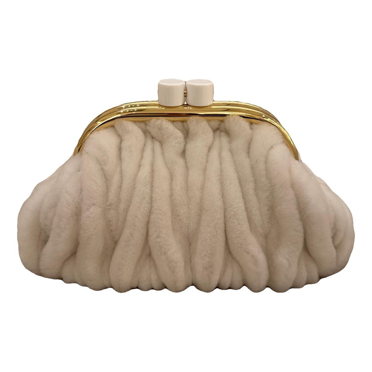 Wool clutch bag