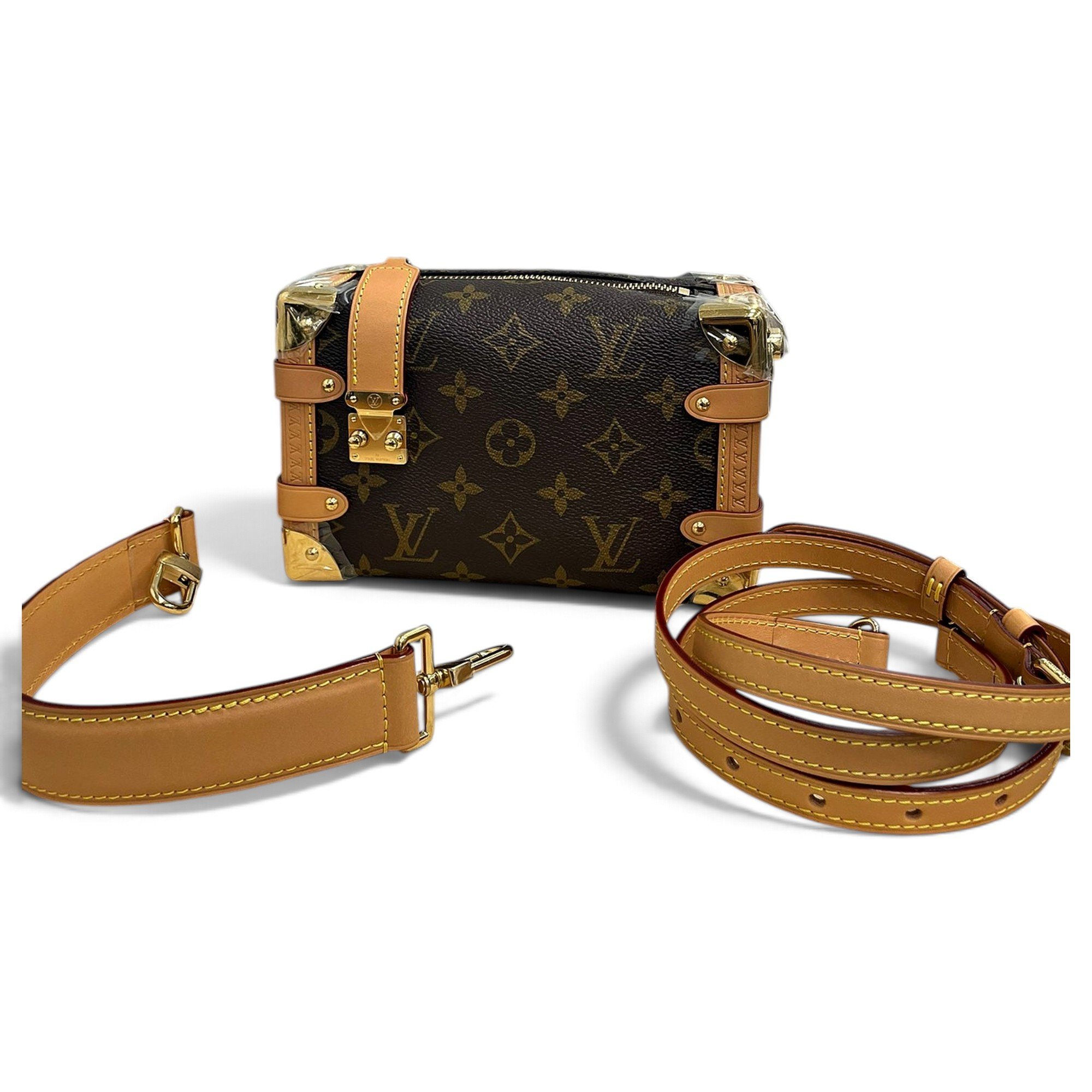 Side Trunk vinyl crossbody bag