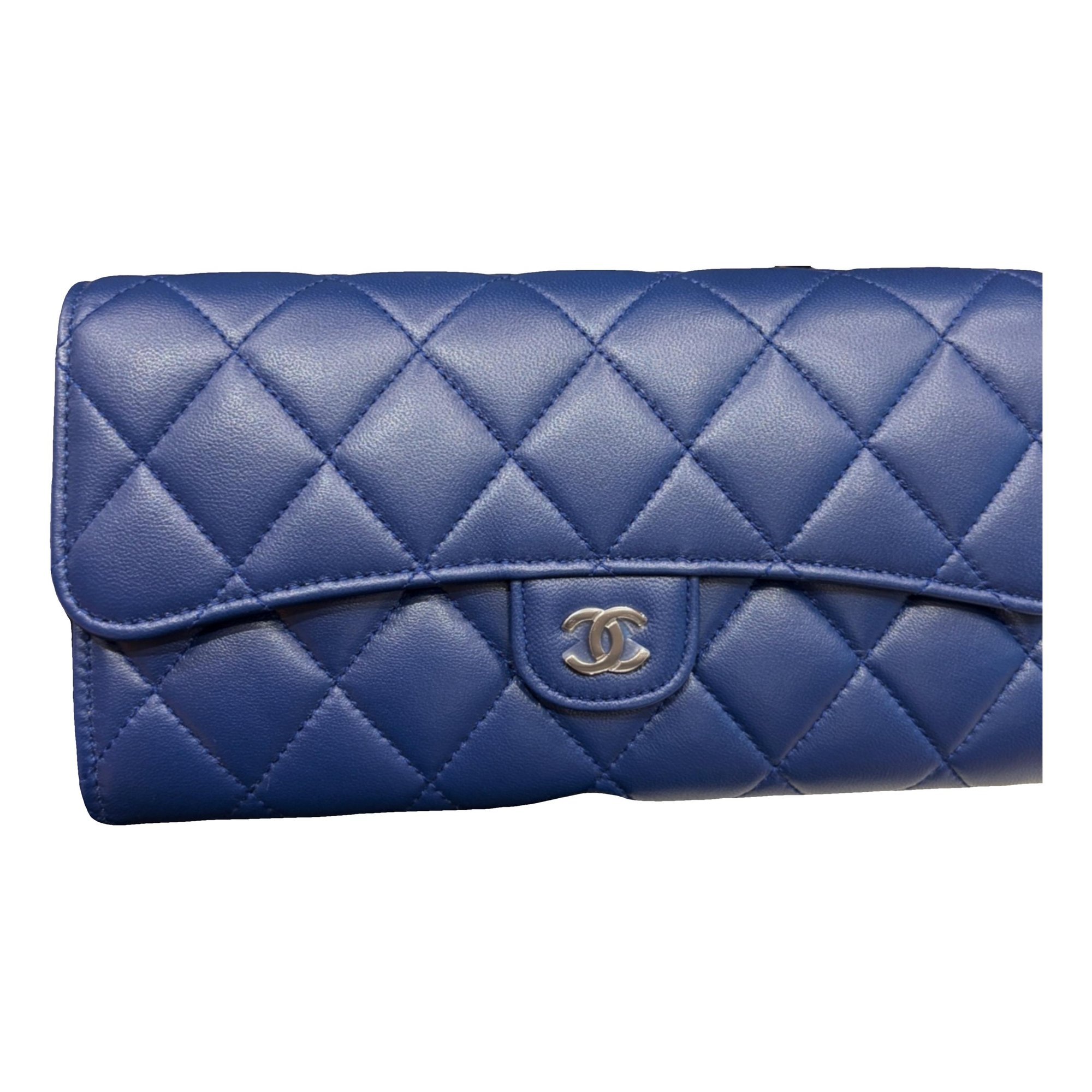 Wallet On Chain Timeless/Classique leather crossbody bag