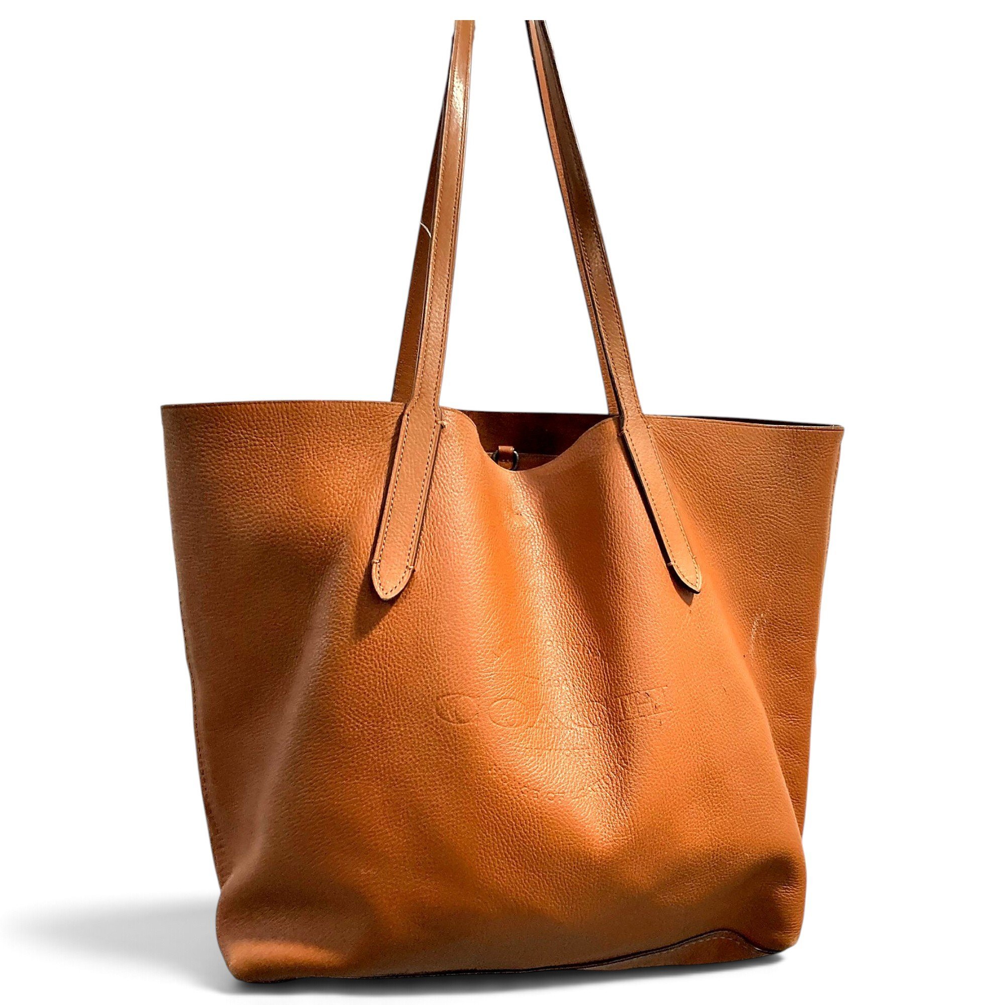 Leather tote