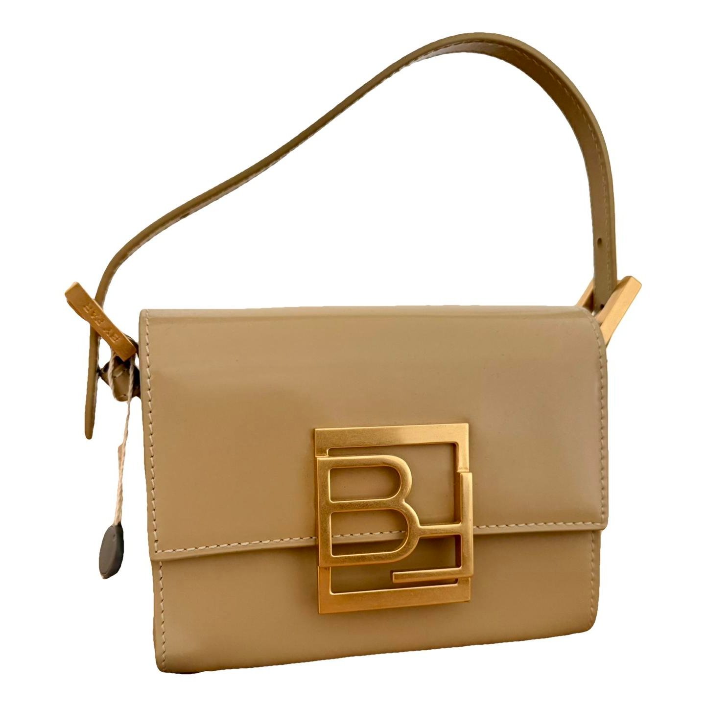 Leather bag