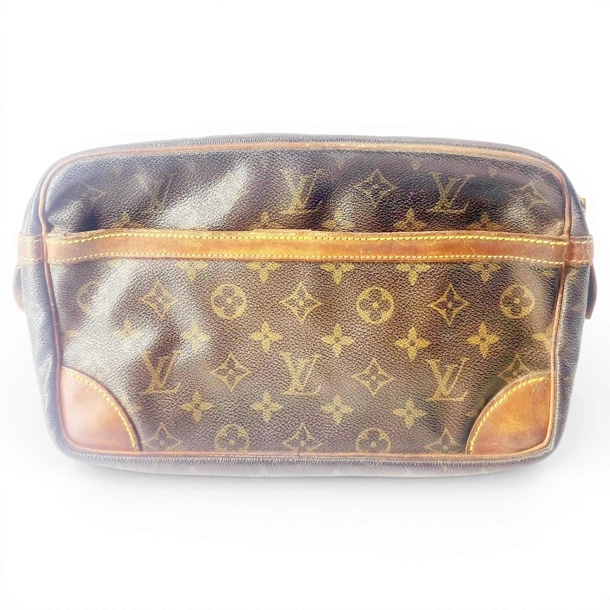 Leather clutch bag