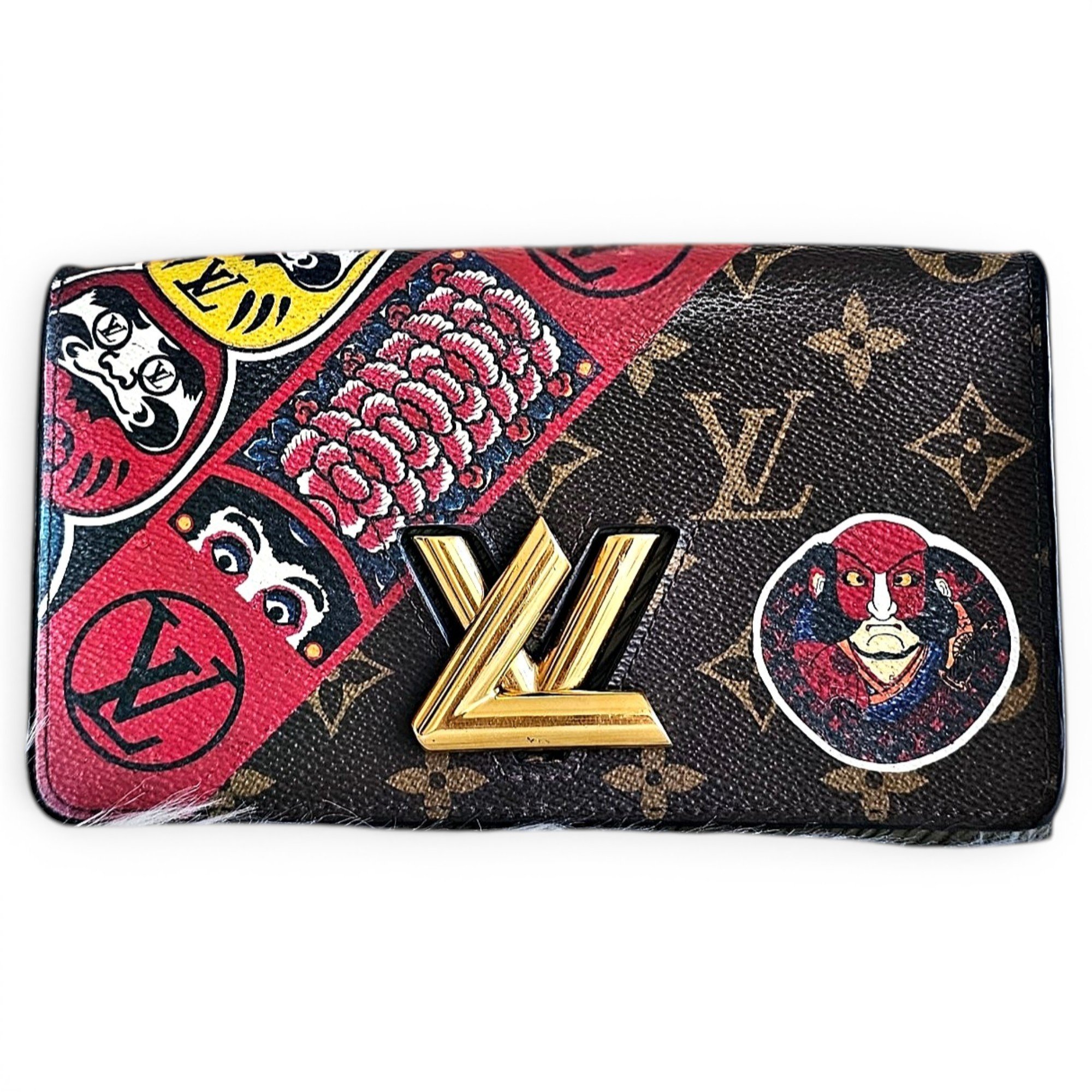 Twist Long Chain Wallet leather crossbody bag