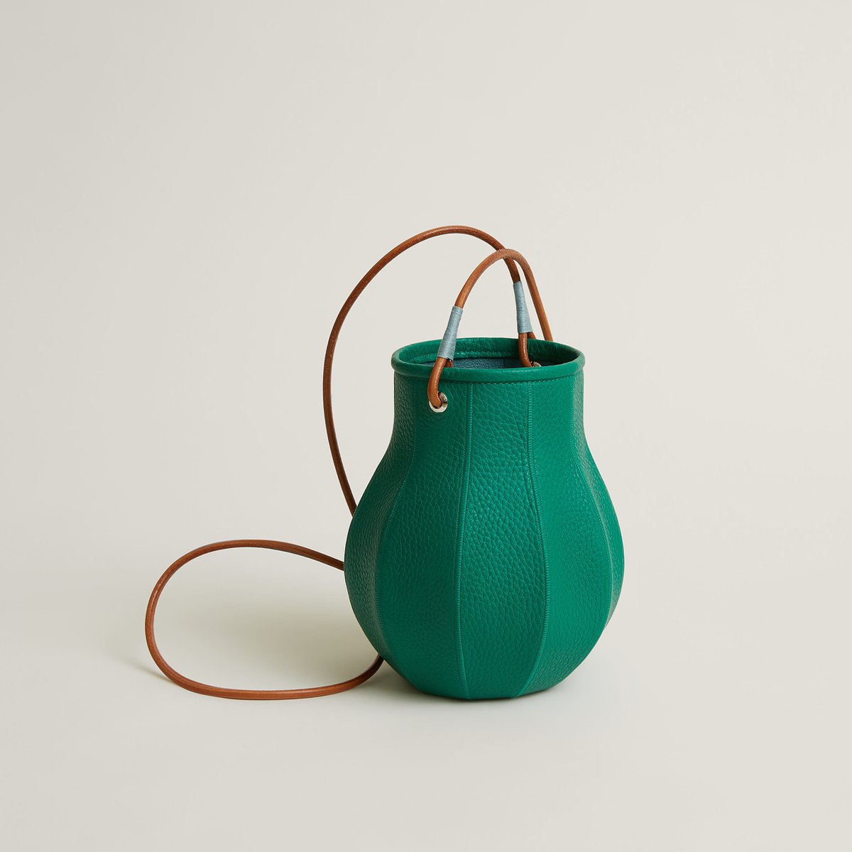 Cold Colors Bitter Apple Bag