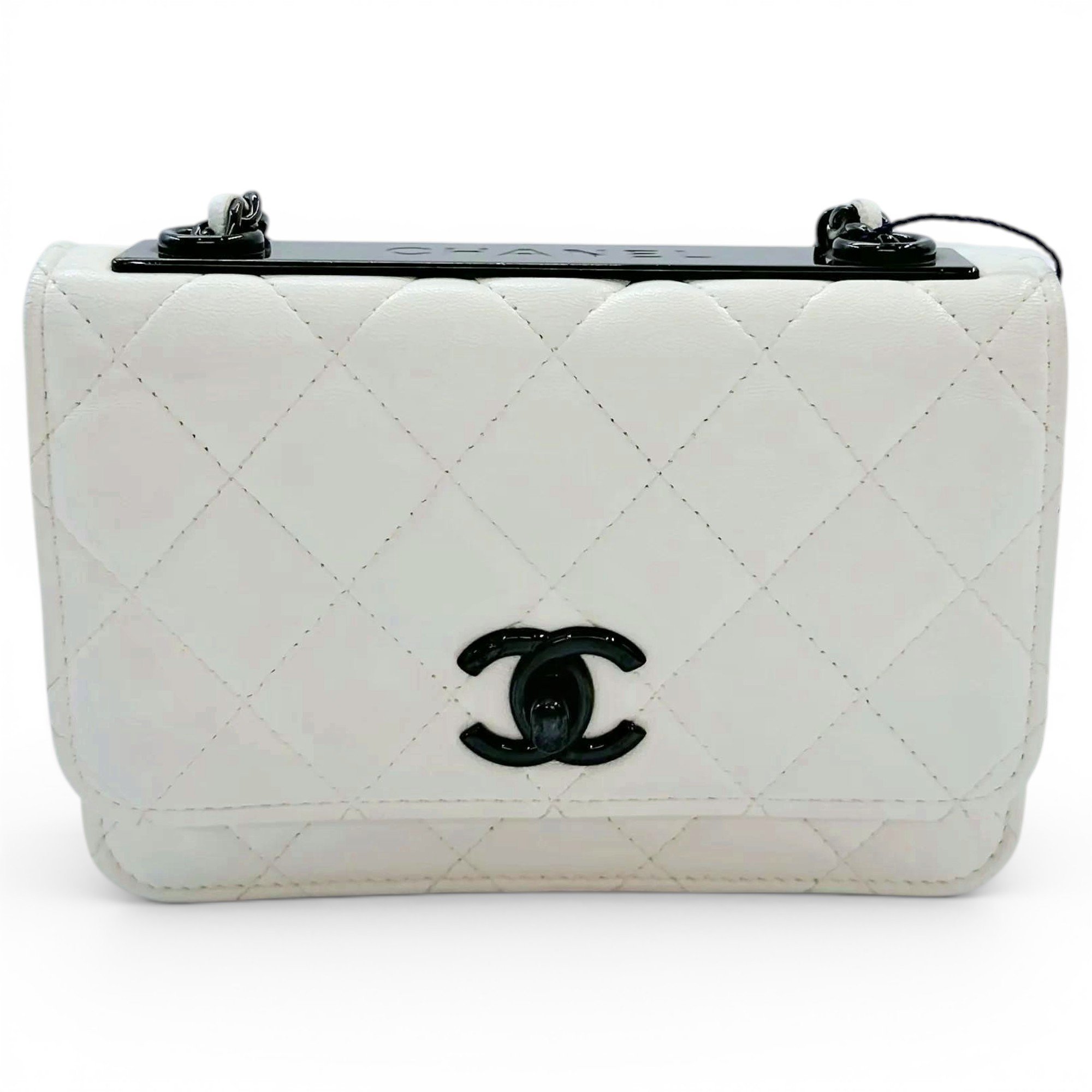 Trendy CC leather crossbody bag