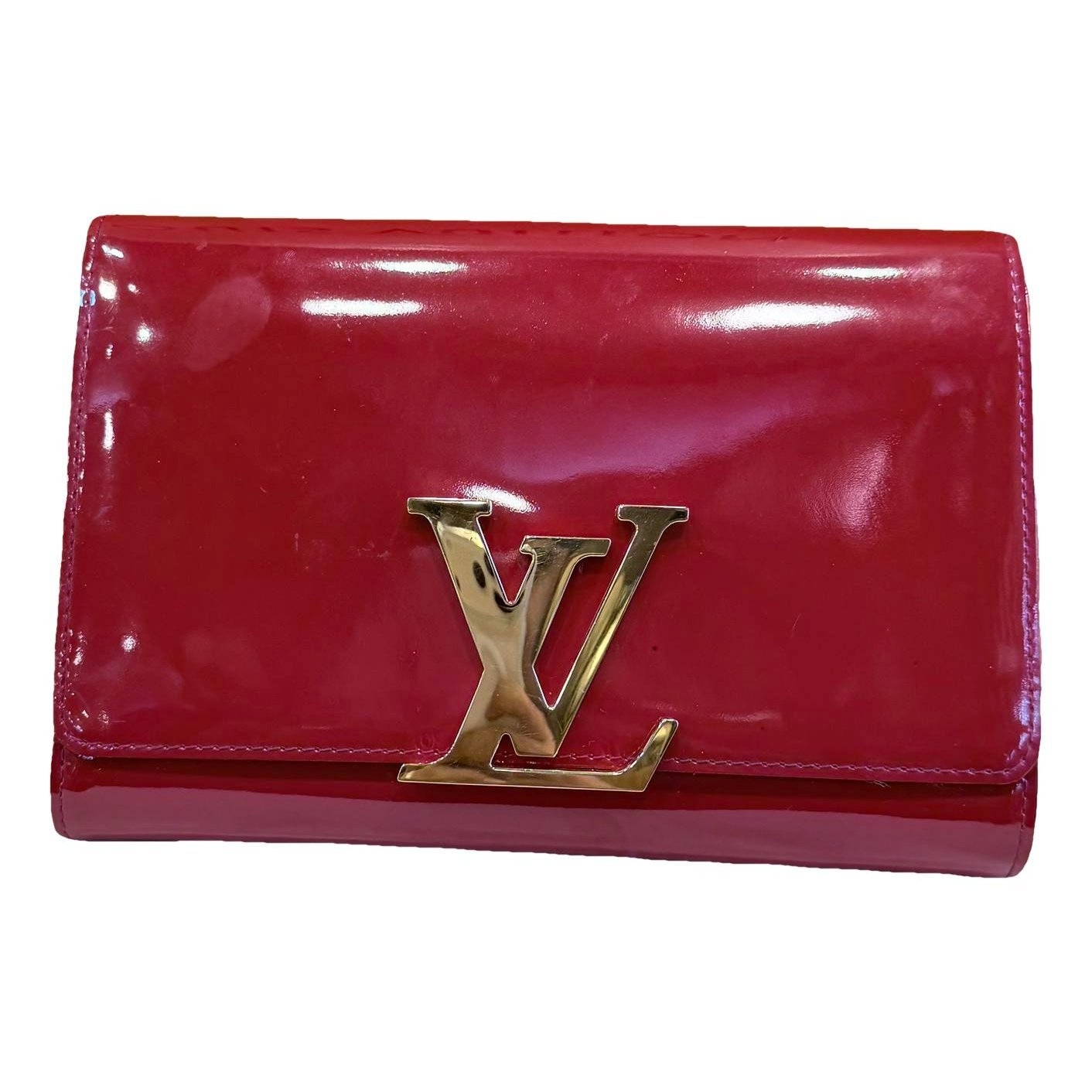 Patent leather clutch bag