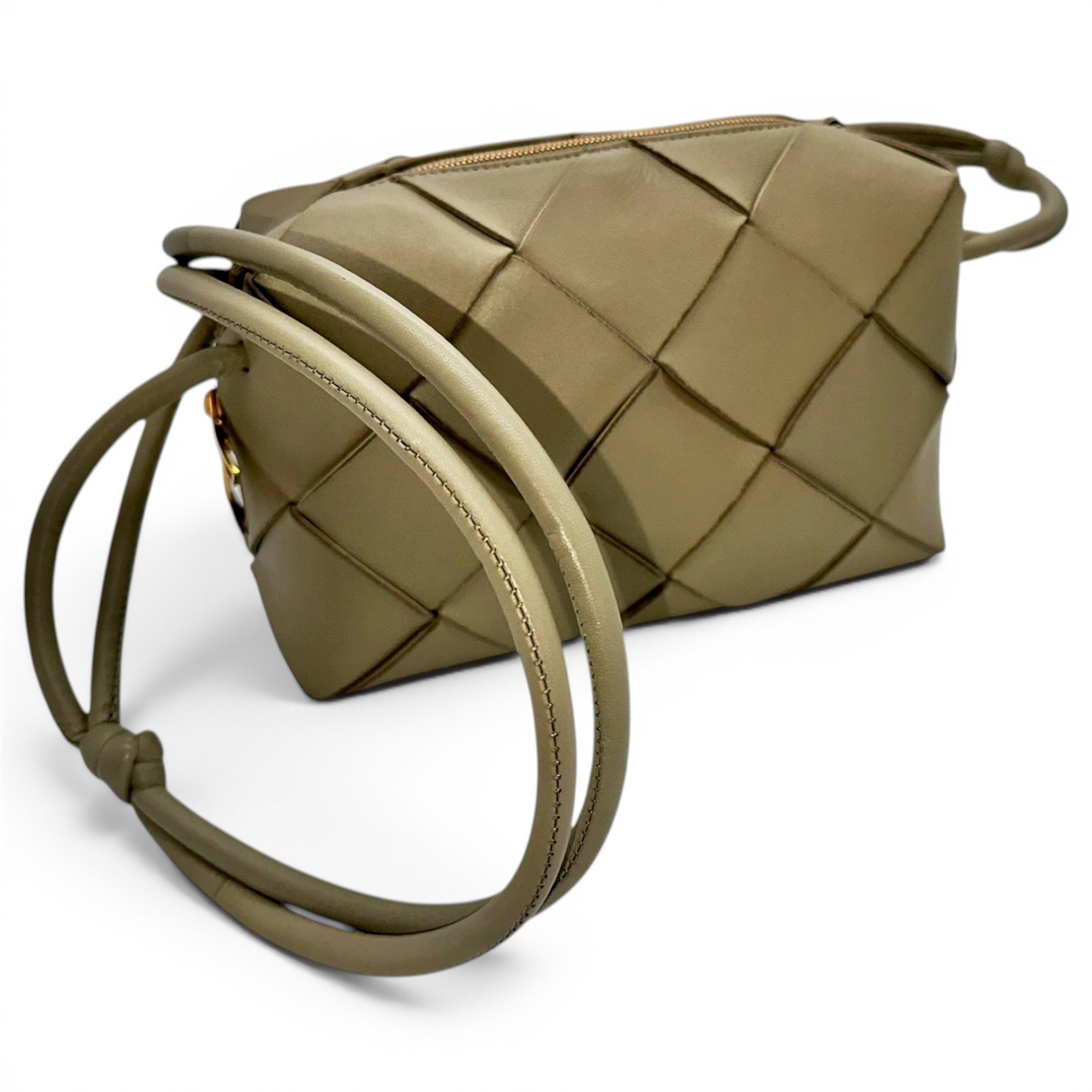 Cassette leather handbag
